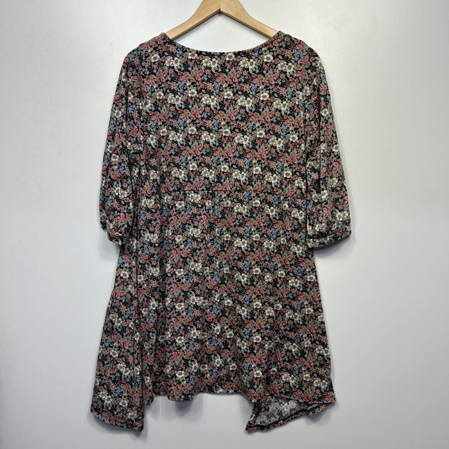 Crossroads Dress Size XL 16 Multicoloured Floral Knee Length