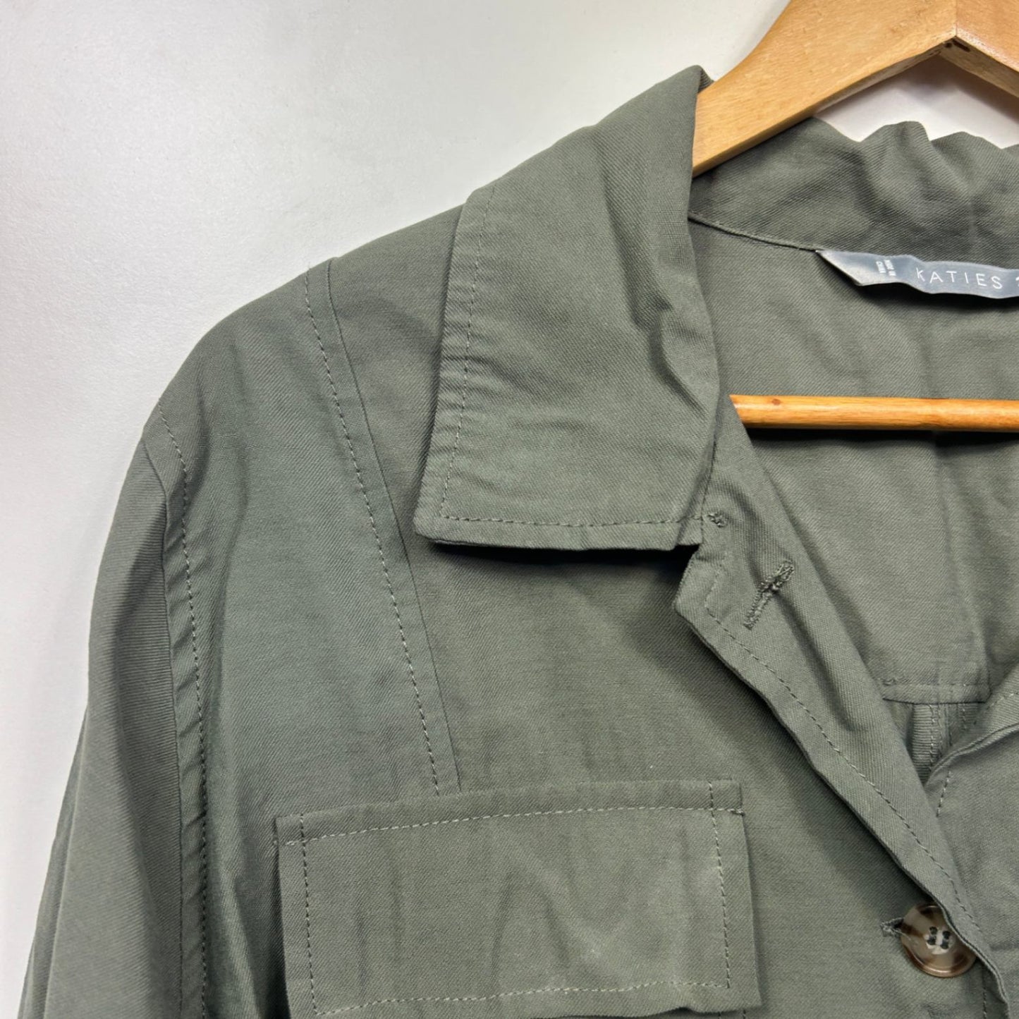 Katies Jacket Shacket Top Olive Green Viscose Button Up Long Sleeve Size 20