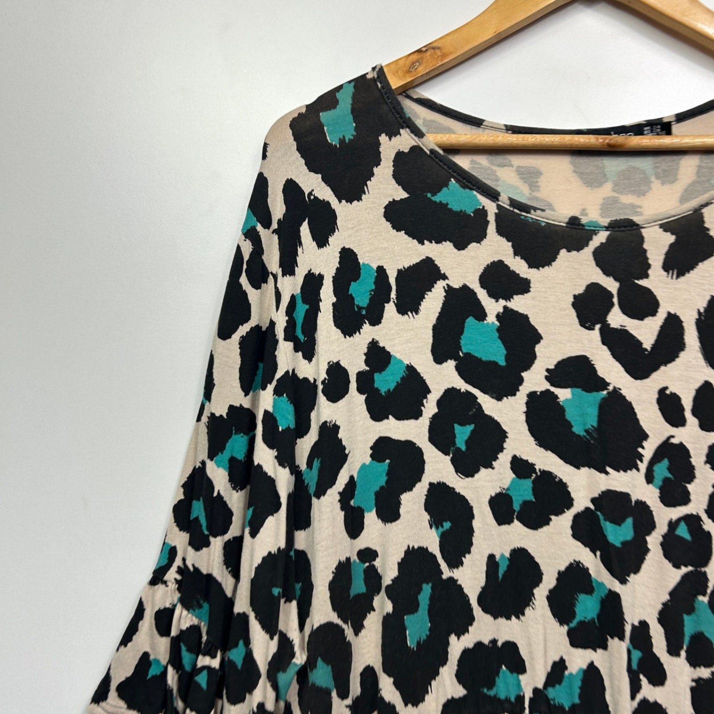 Boohoo Short Sleeve Maxi Dress Animal Print Midi Size 24 Plus Black Teal