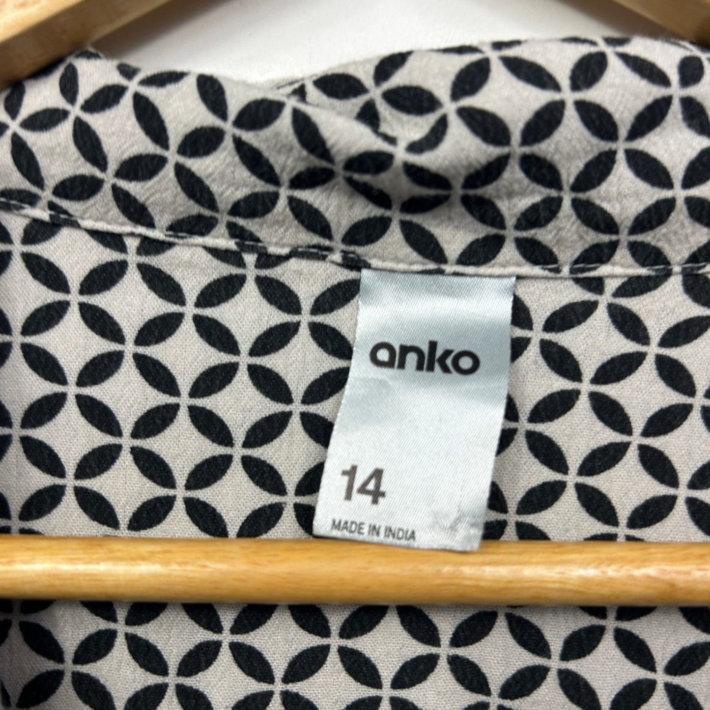 Anko Top Black White Viscose Long Sleeve Blouse Size 14
