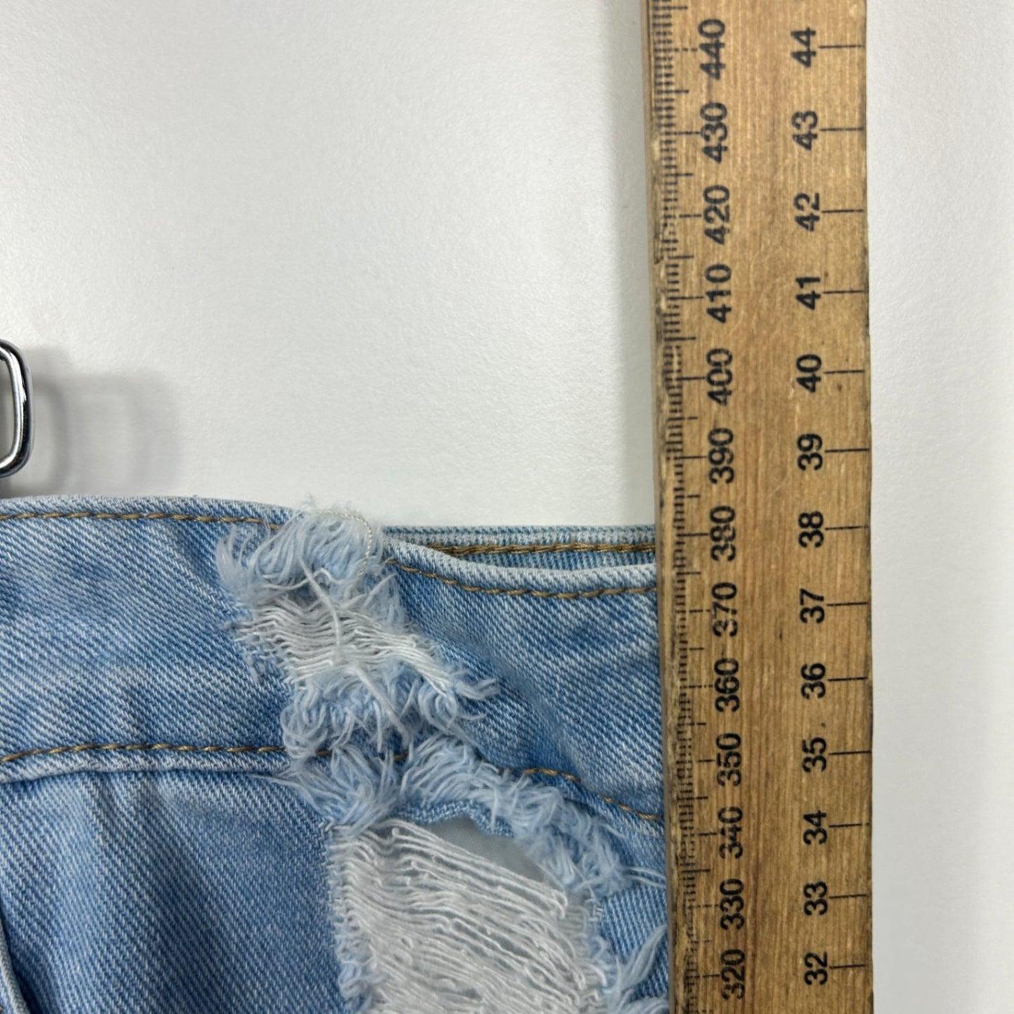 SHEIN Shorts Size 4XLBlue Denim Raw Hem Distressed