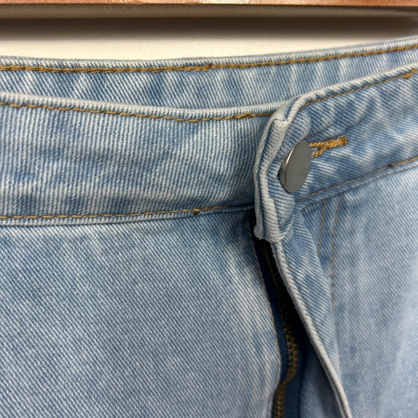 SHEIN Shorts Size 4XLBlue Denim Raw Hem Distressed