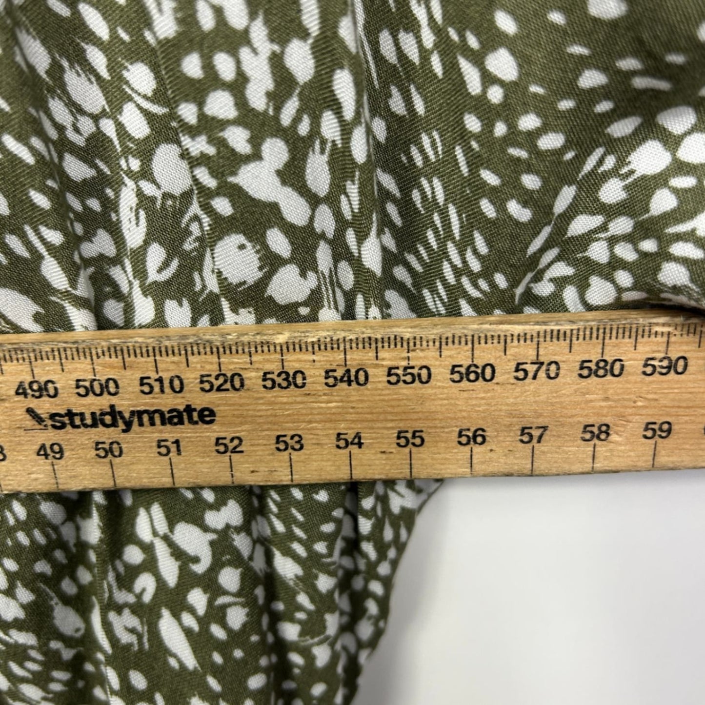Beme Maxi Dress Size 22 Sage Green White Midi Length V Neck New