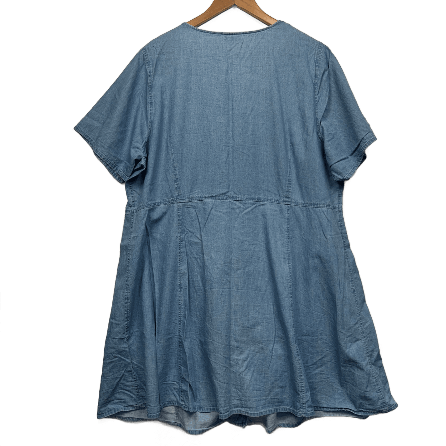 City Chic Short Sleeve Dress Size 22 XL Plus Blue Chambray V Neck
