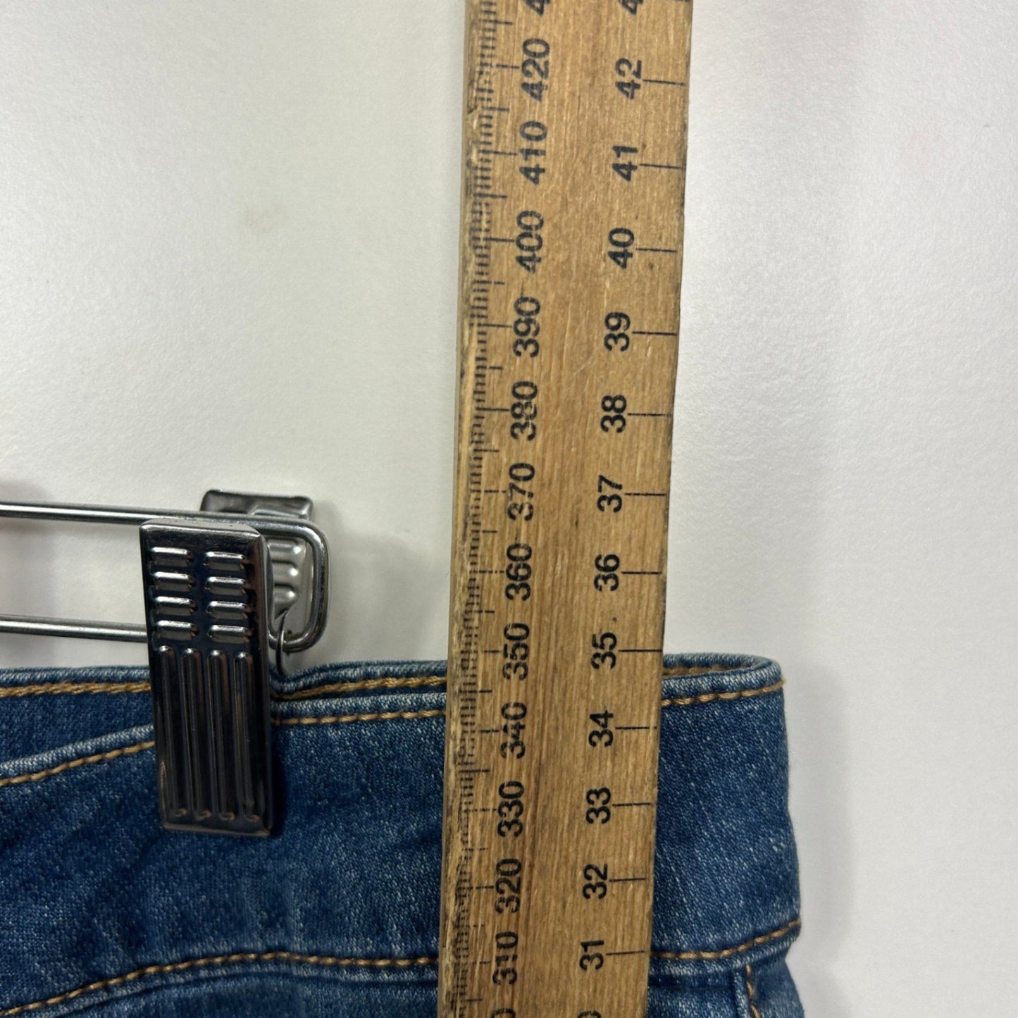 The 1964 Denim Company Blue Relaxed Rolled Hem Pockets Casual Shorts Size 16