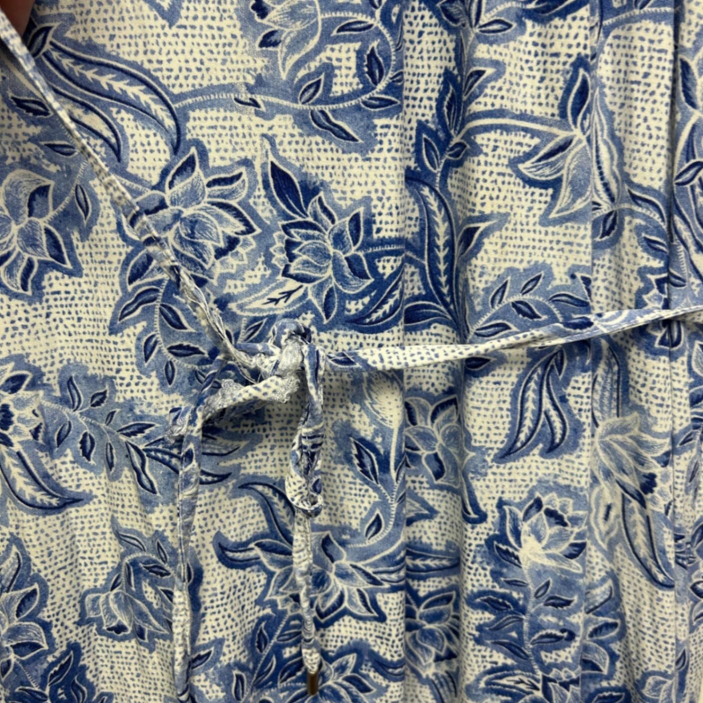 Target Midi Dress Size 18 Blue White Floral Short Sleeve Casual Viscose
