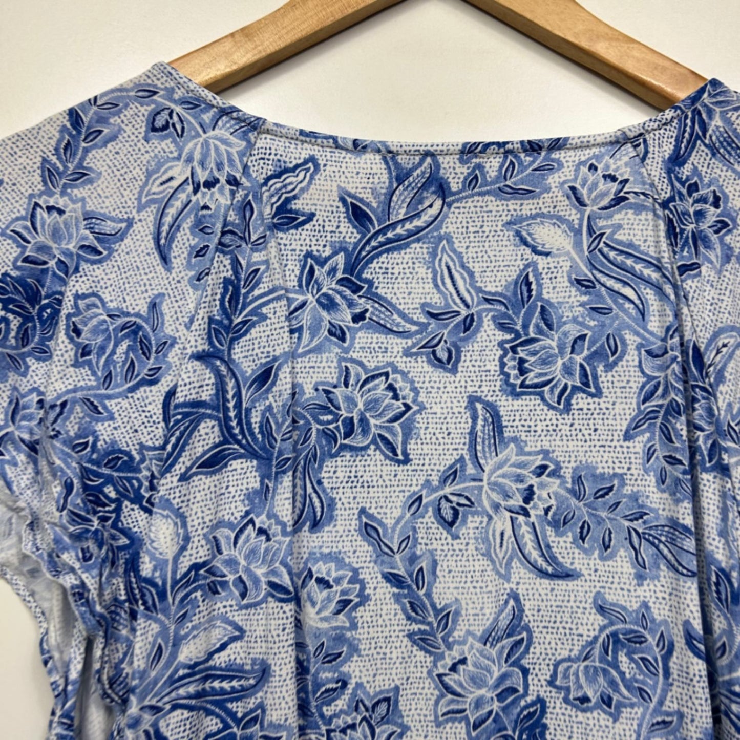 Target Midi Dress Size 18 Blue White Floral Short Sleeve Casual Viscose