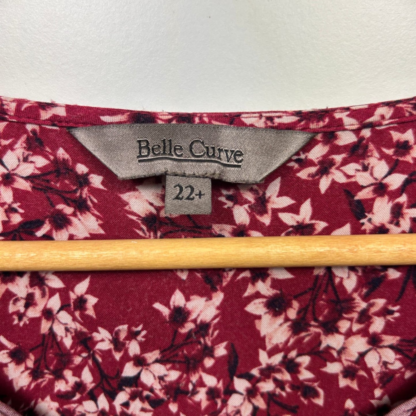 Belle Curve Top Size 22 Red Floral Long Sleeve Crochet Trim Viscose