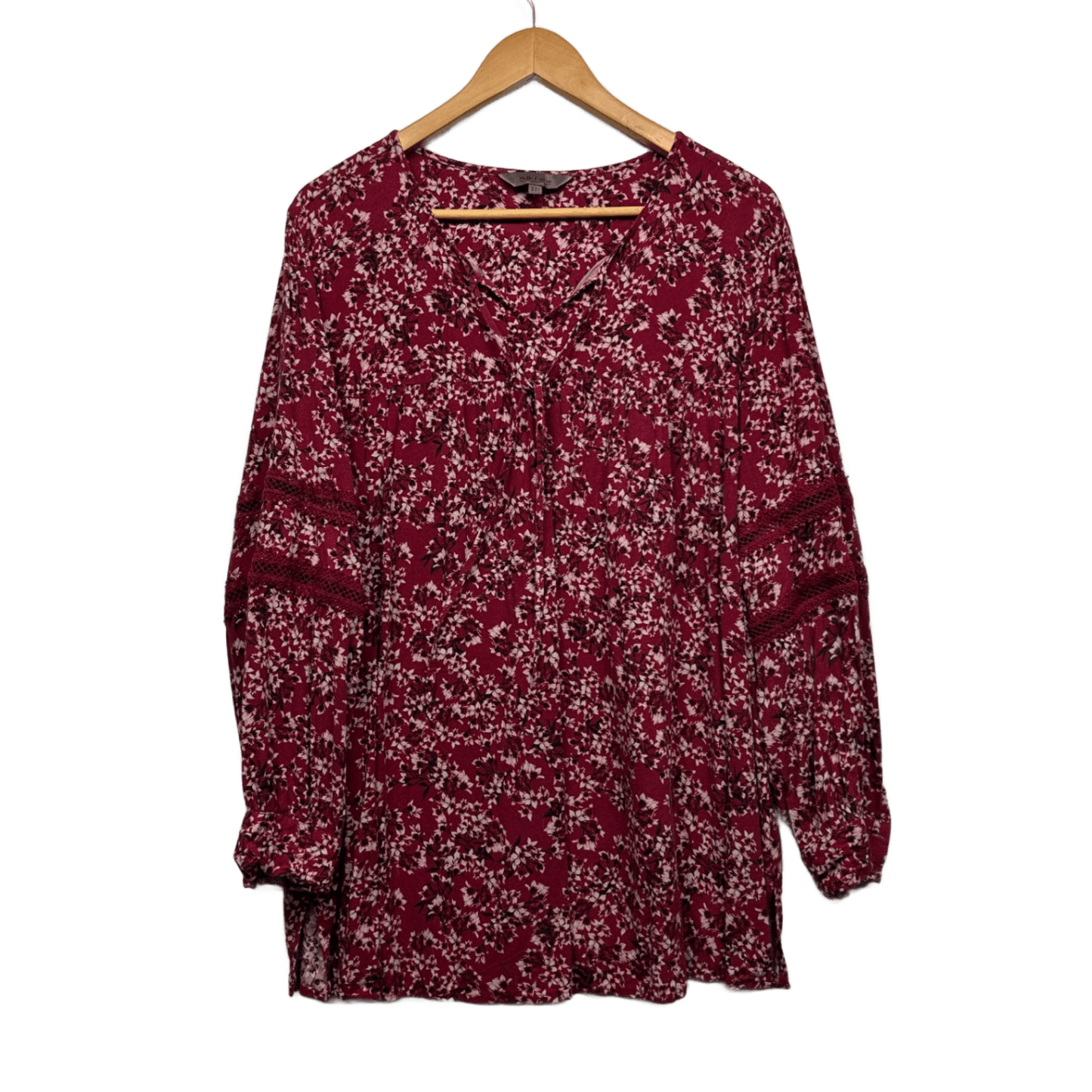 Belle Curve Top Size 22 Red Floral Long Sleeve Crochet Trim Viscose