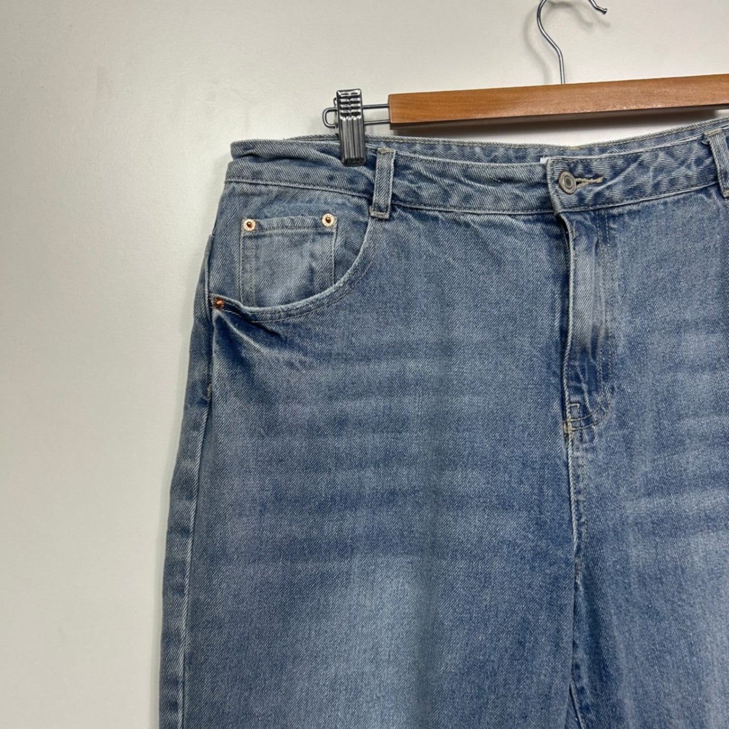 The 1964 Denim Company Mom Jean Size 16