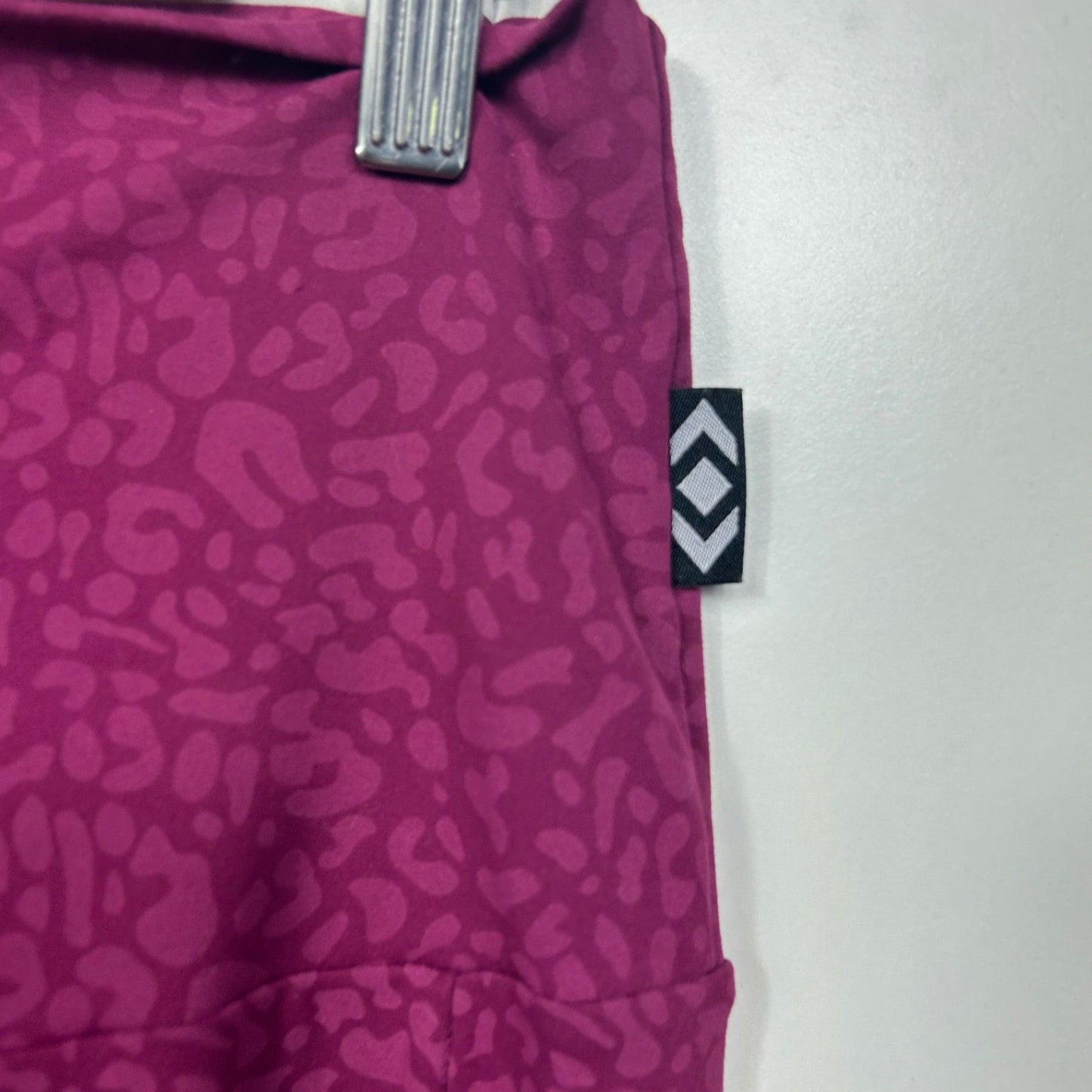 exoticathletica Leggings Size 2XL 18 20 Pink Pockets Soft Capri
