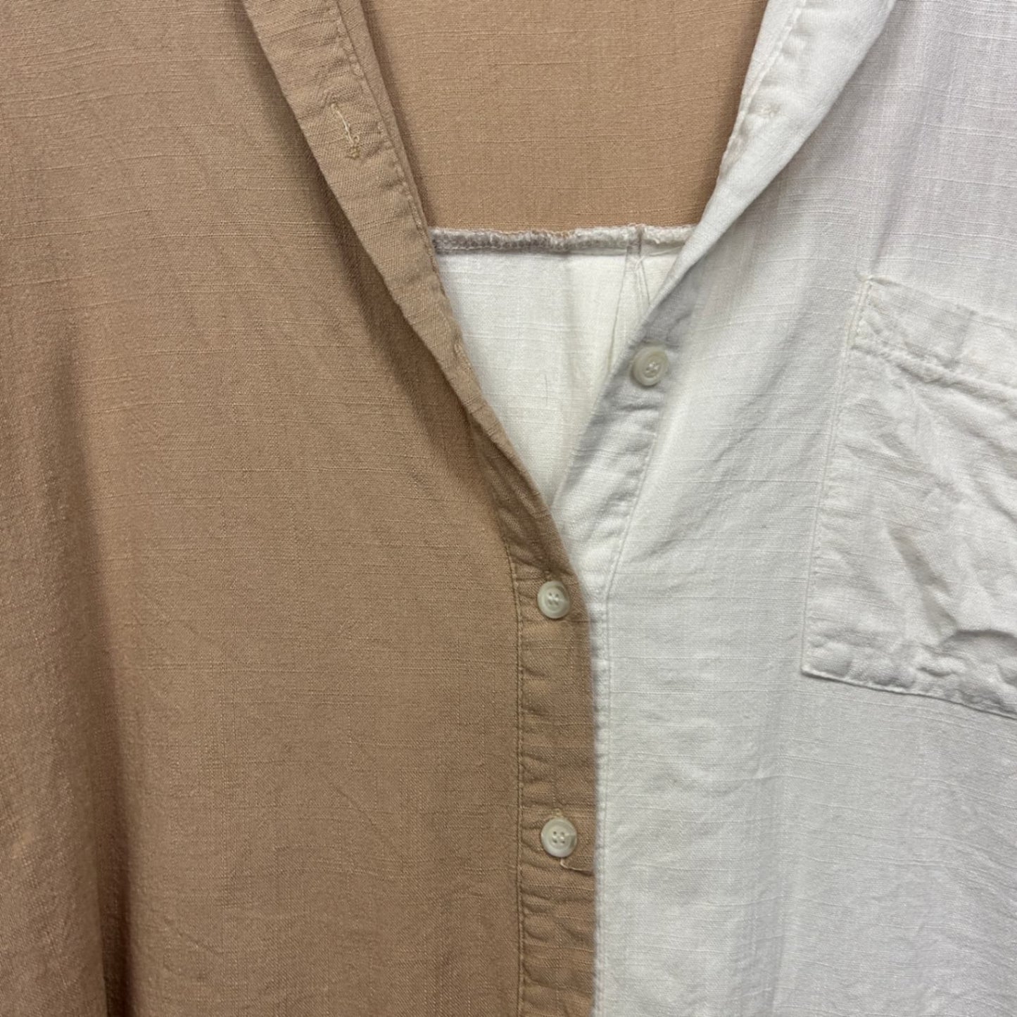 YH & Co Button-Up Shirt Size 16/XXL White Tan Colourblock Short Sleeve