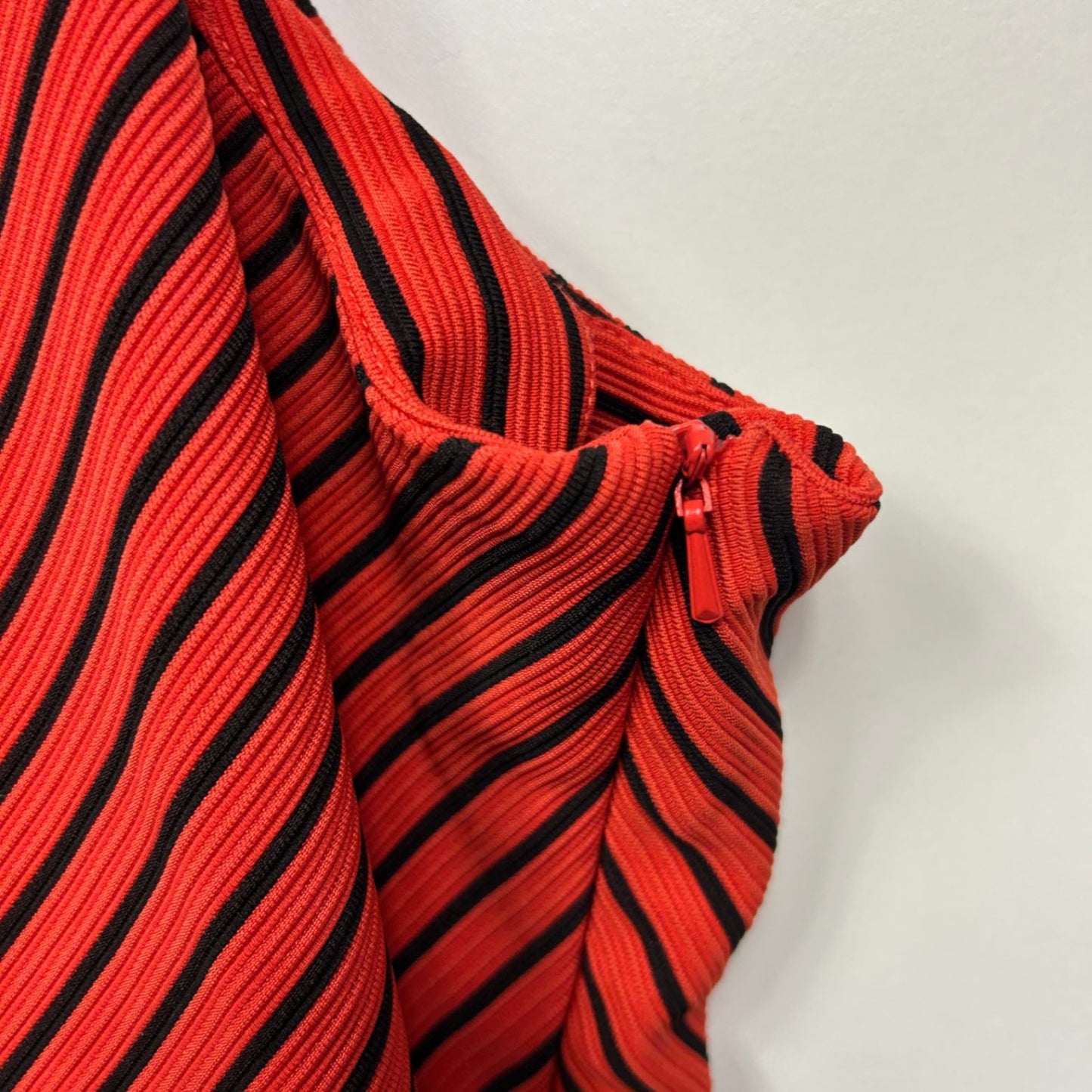 Pervour Sleeveless Fit and Flare Dress Size 22 24 Red Striped Knee Length