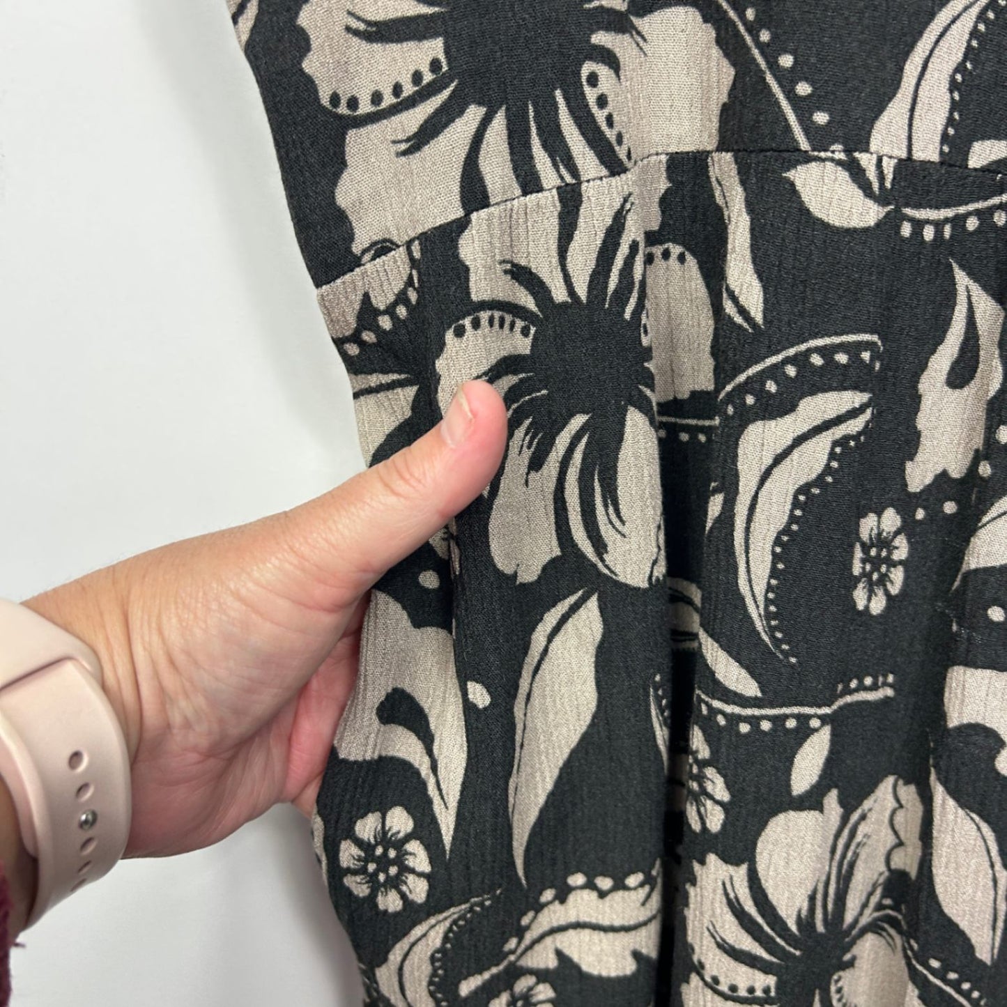 Rivers Shift Dress Size 18 Black Beige Floral Short Sleeve Pockets