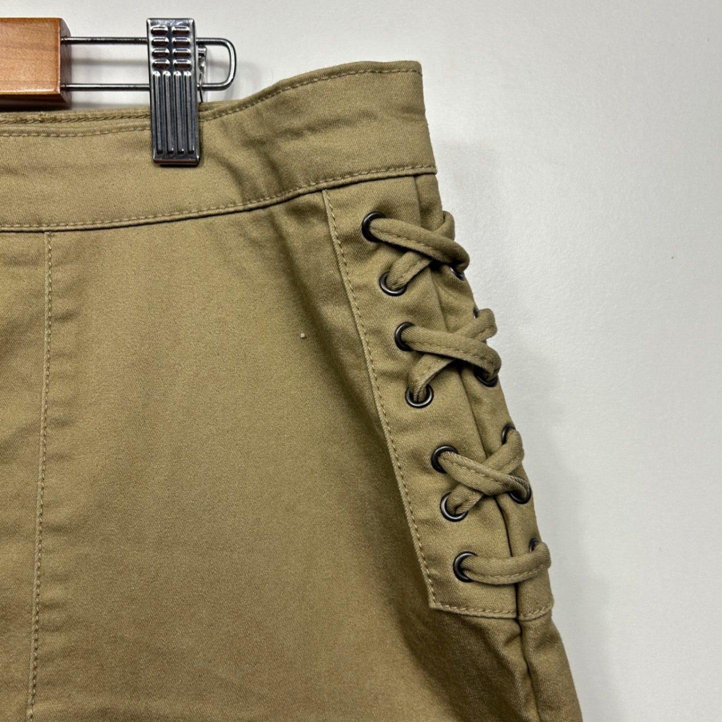 Capture Skirt Size 20 Khaki Pencil Above Knee Length Cotton Blend