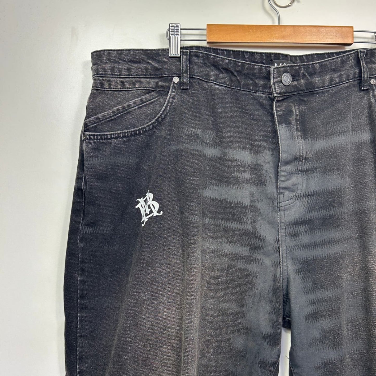 boohooMAN Black Men Slim Jeans Size 46
