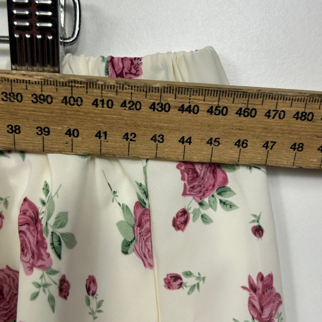 SHEIN Midi Skirt Size 16 18 Plus White Floral
