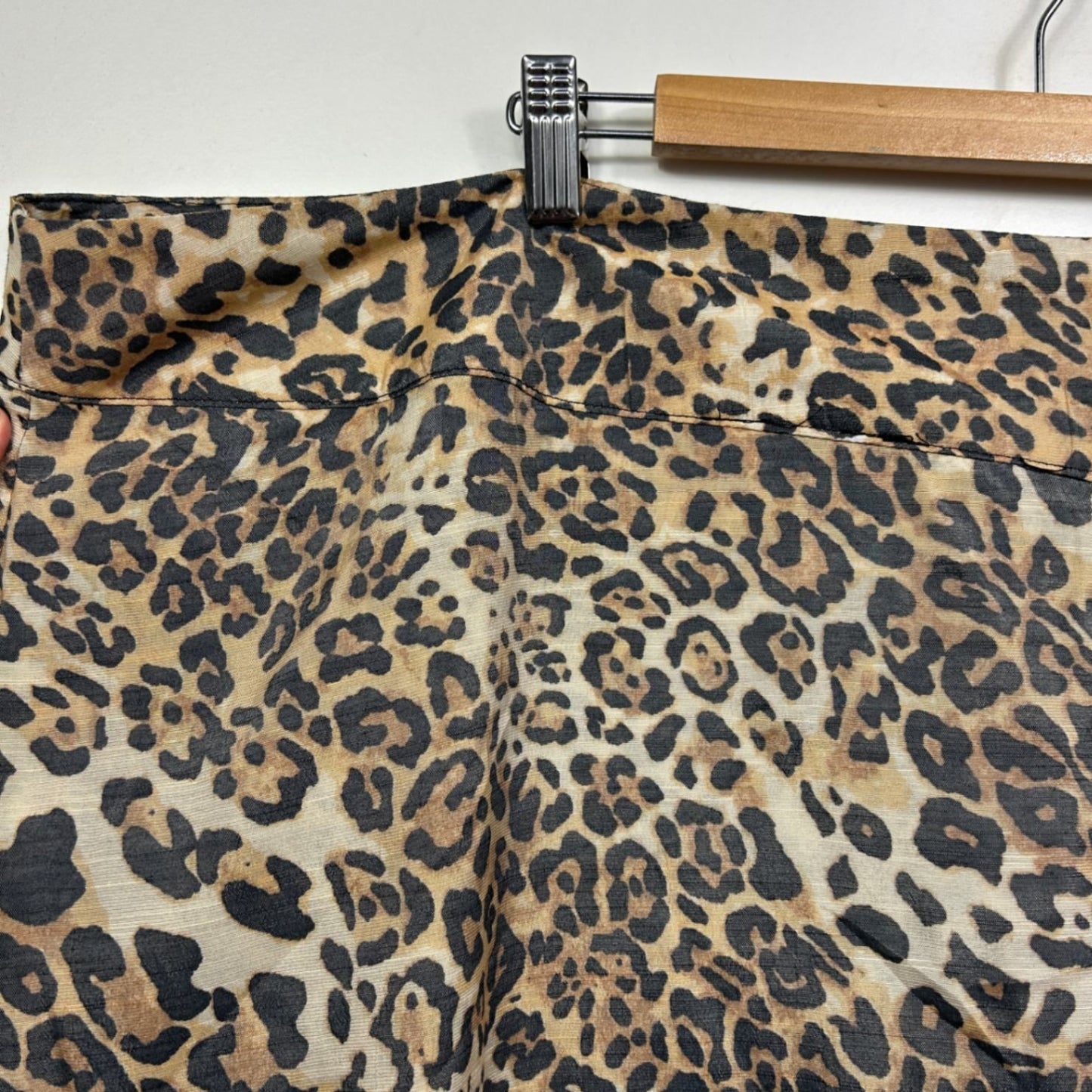Beme Pants Size 26 Plus Cheetah Animal Print Front Wrap Wide Legs New