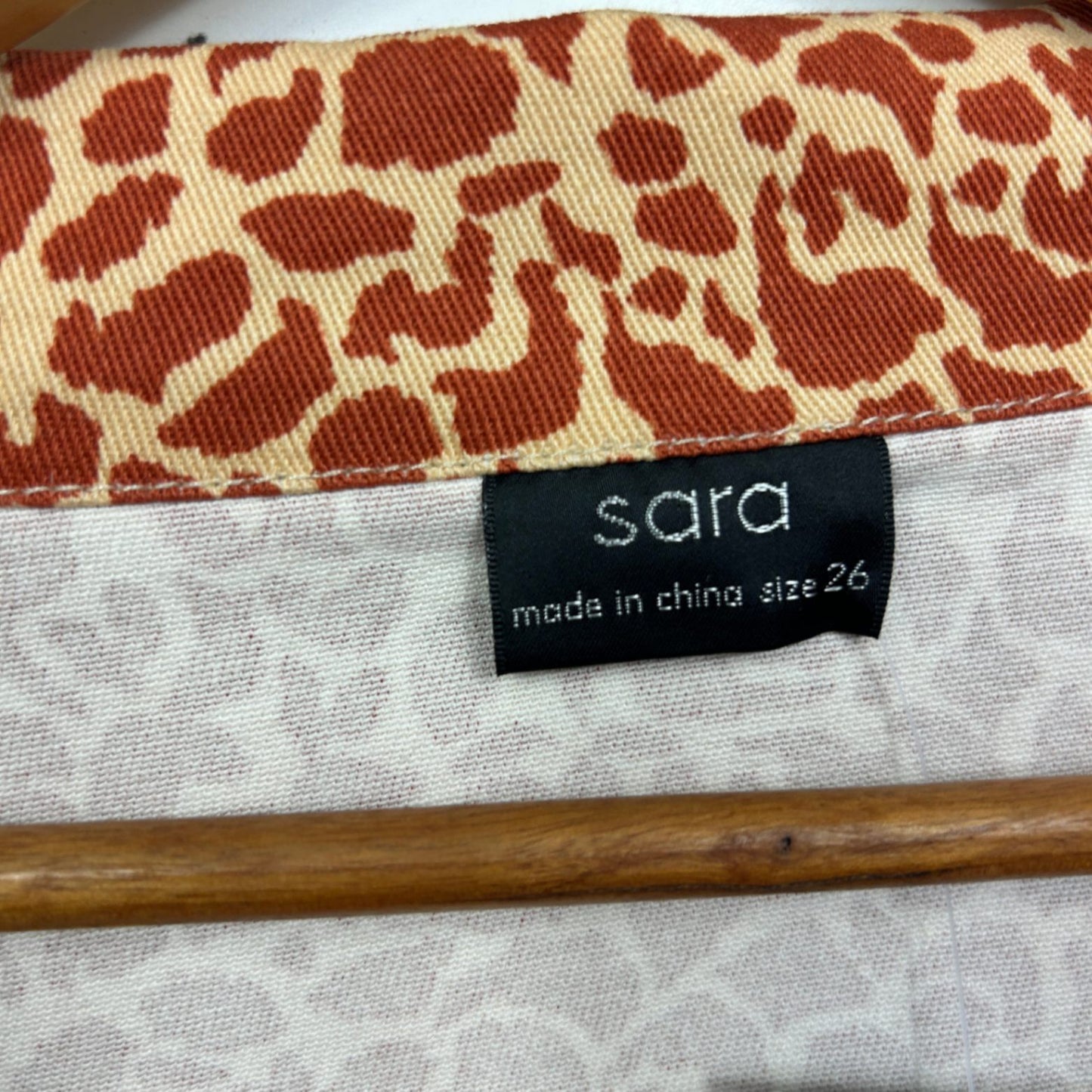 New Sara Womens Jacket Size 26 Animal Print Tan Long Sleeve Heavy Cotton Pockets