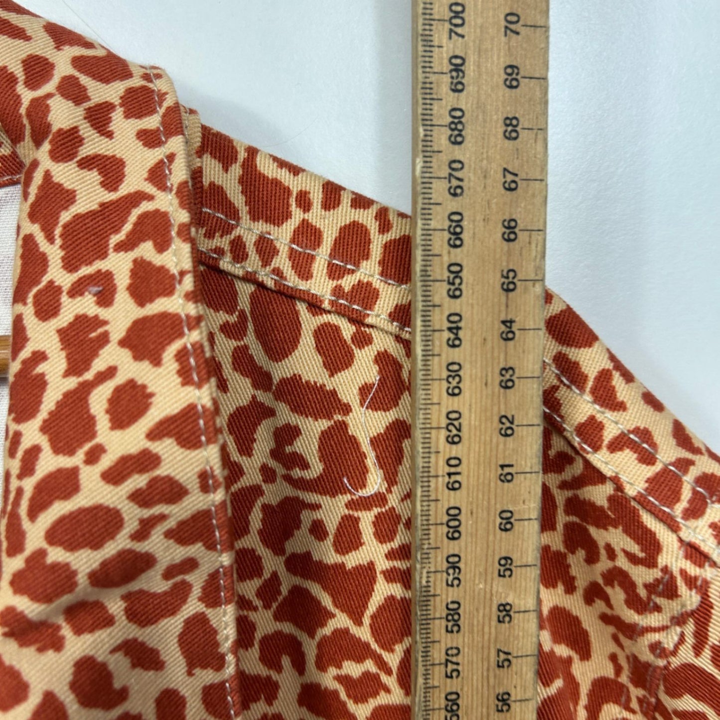 New Sara Womens Jacket Size 26 Animal Print Tan Long Sleeve Heavy Cotton Pockets