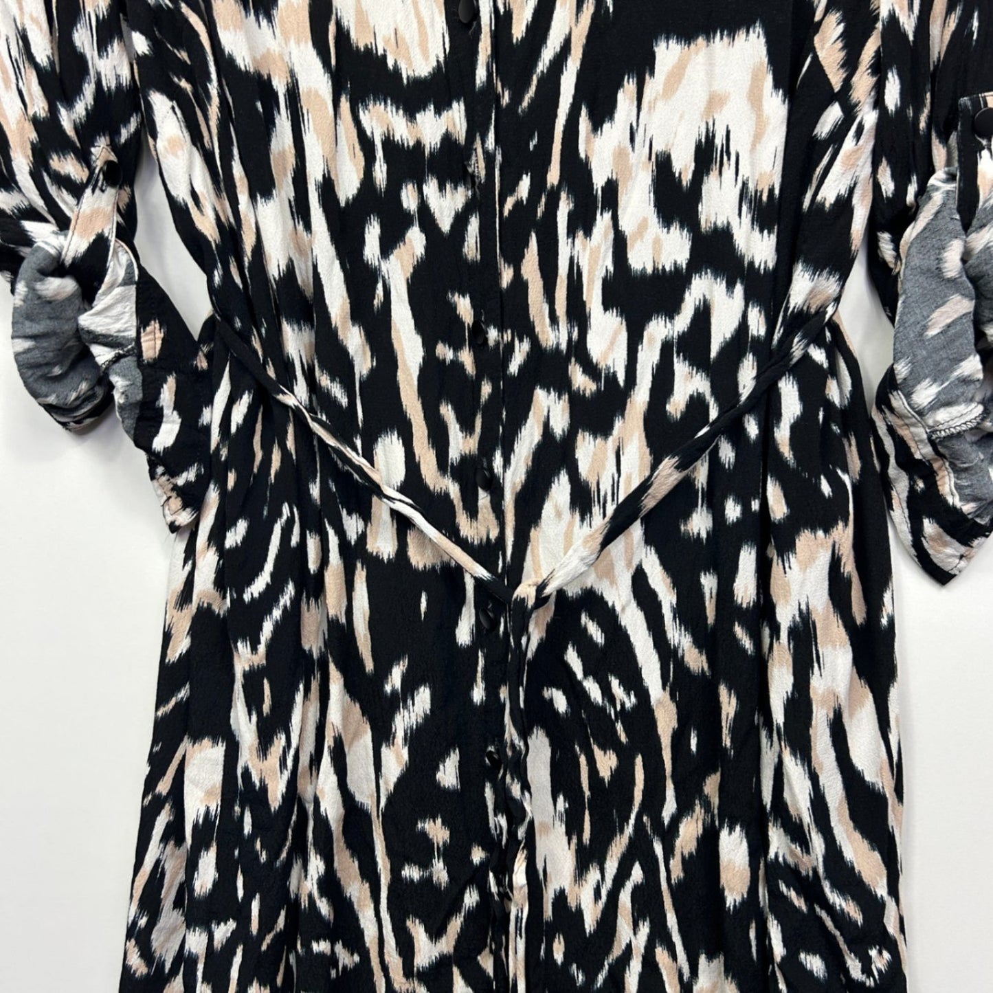 Virtuelle Dress Size 24 Black Roll Tab Sleeve Midi Length Button Up