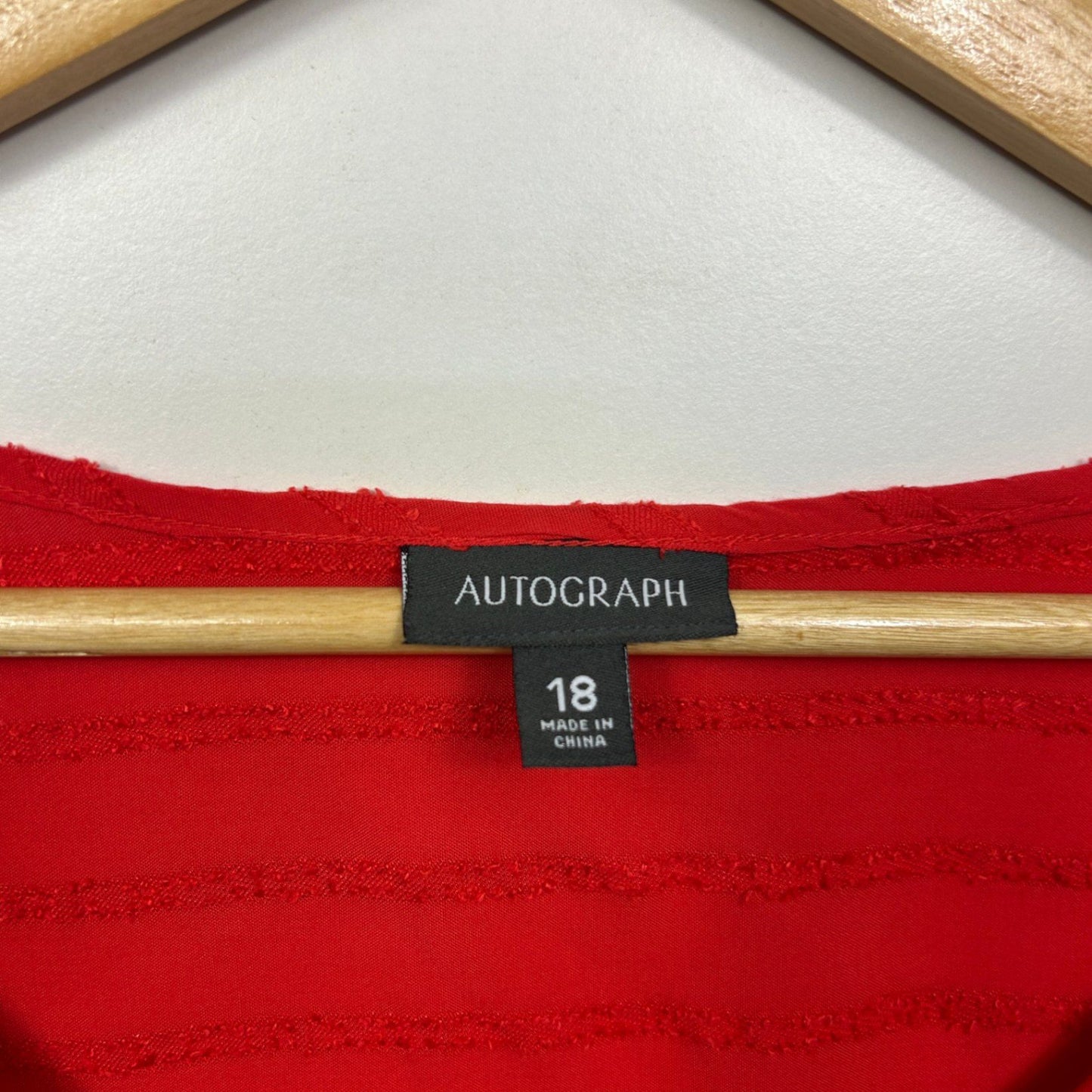 Autograph Top Size 18 Plus Red Short Sleeve Casual Viscose