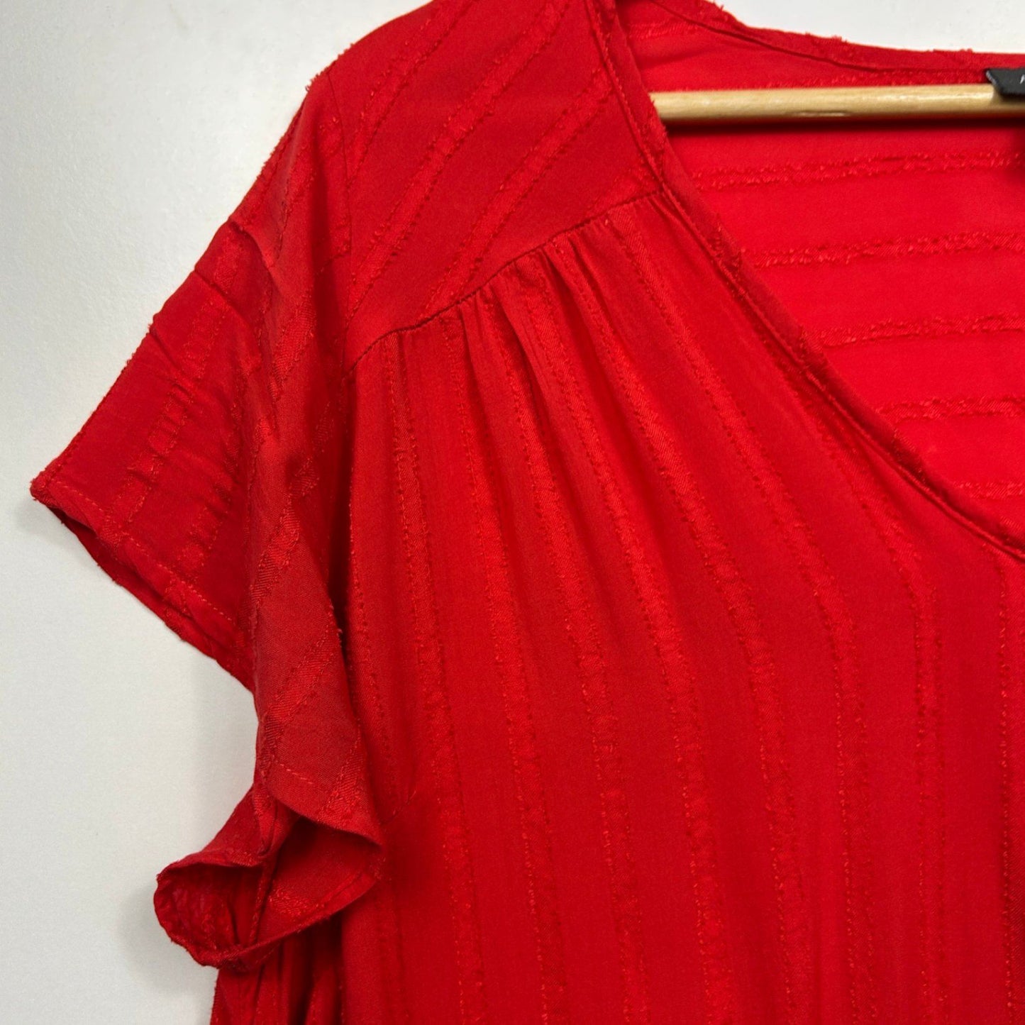 Autograph Top Size 18 Plus Red Short Sleeve Casual Viscose