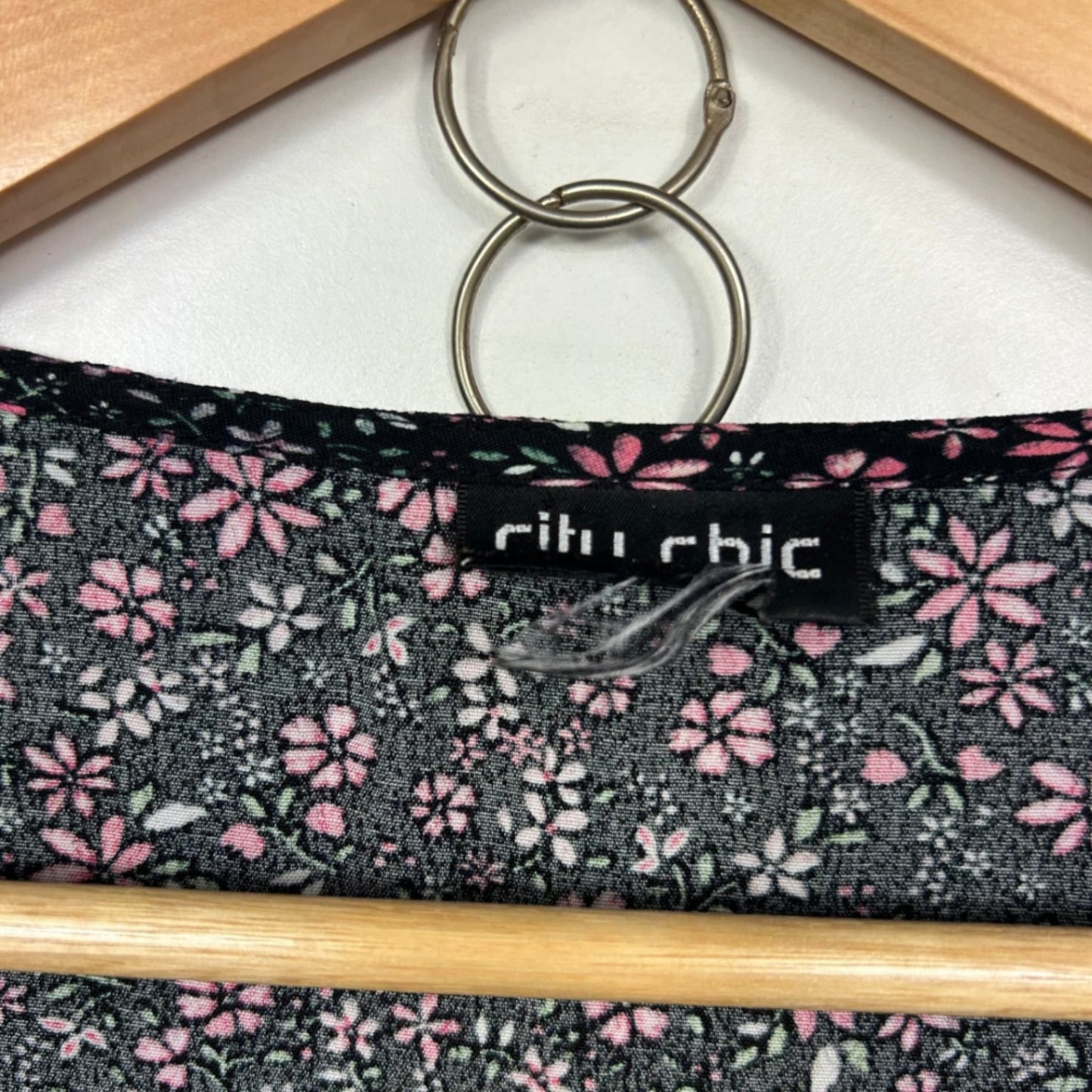 City Chic Midi Dress Size 20 22 Black Floral Short Sleeve Cocktail Viscose