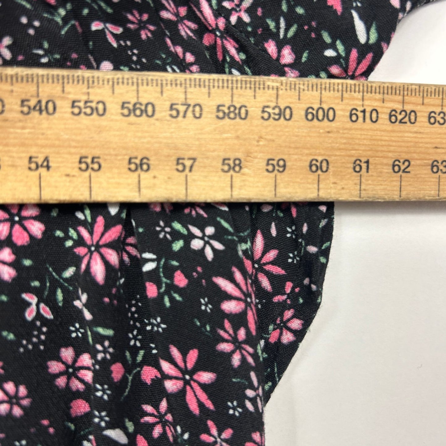 City Chic Midi Dress Size 20 22 Black Floral Short Sleeve Cocktail Viscose