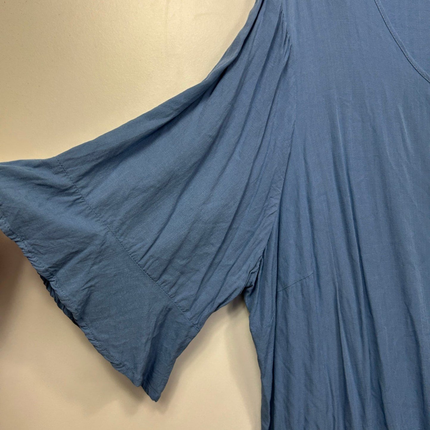 Autograph Tunic Top Size 24 Blue 3/4 Bell Sleeve Asymmetric Hem