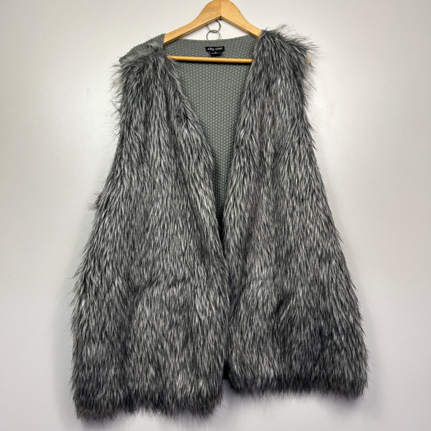 City Chic Faux Fur Grey Longline Vest Sleeveless Size 22 Plus XL