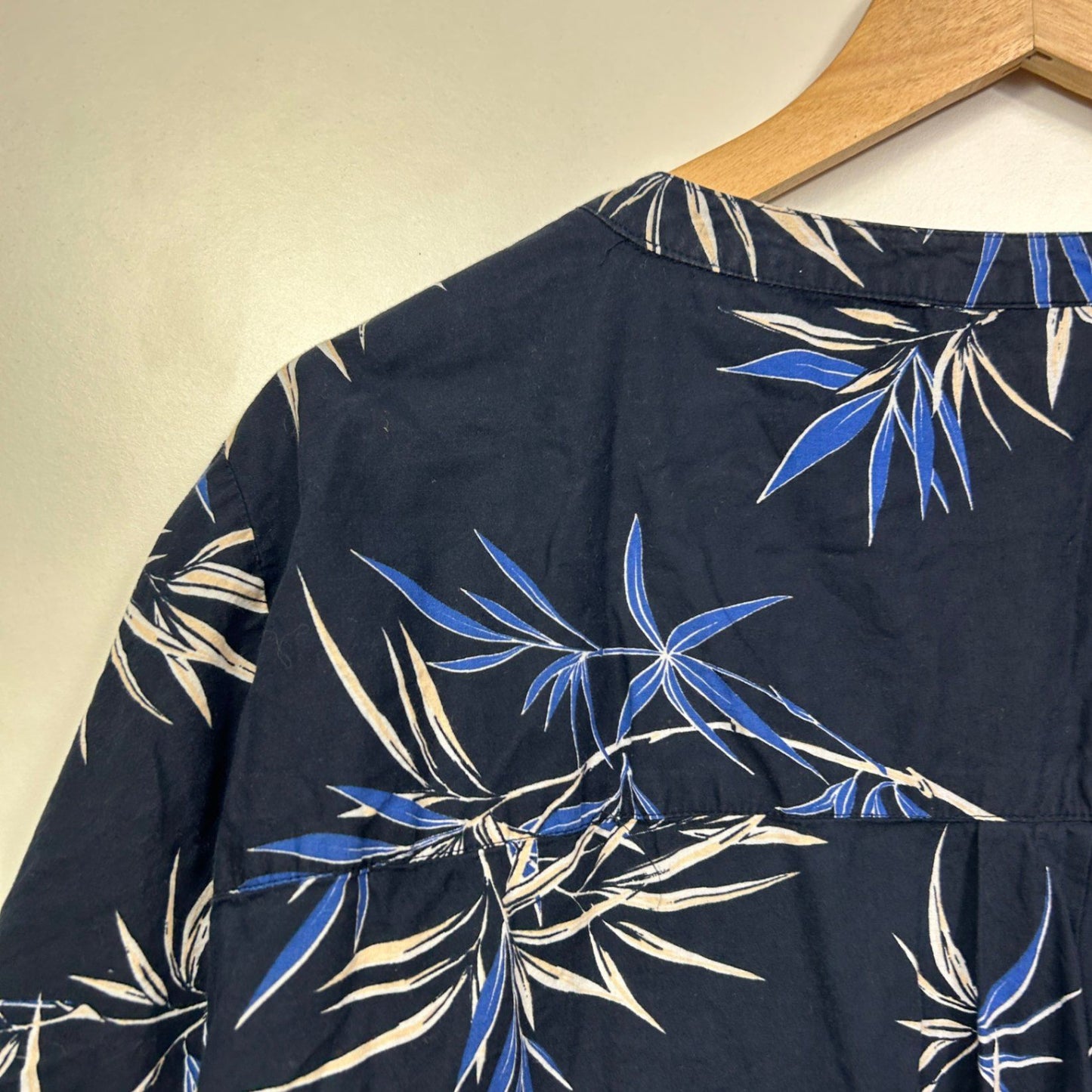 Autograph Top Blouse Size 24 26 Blue Long Sleeve Floral Button Up Roll Tab Sleeve Pleated