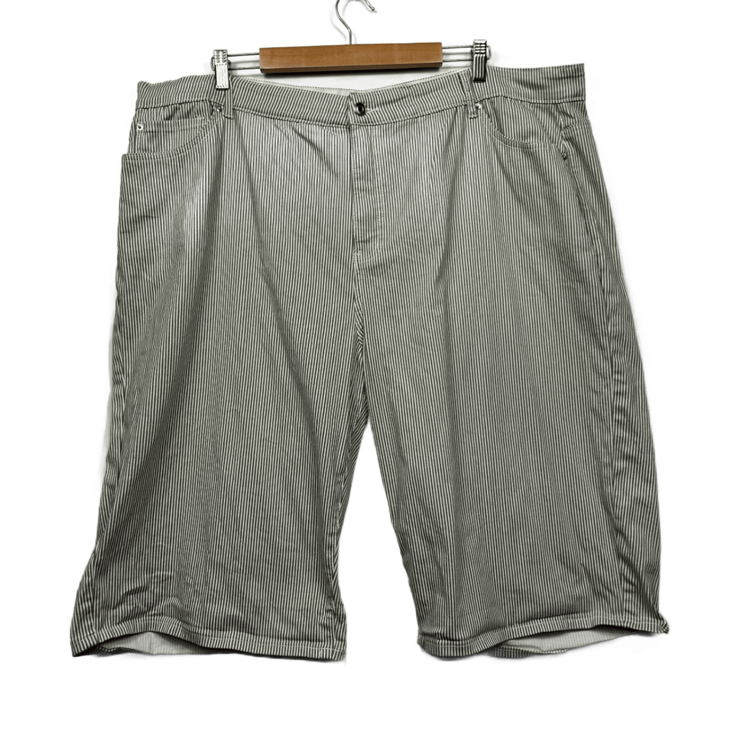 Beme Bermuda Shorts Size 26 Green White Pockets Cotton Striped Elastic Waist