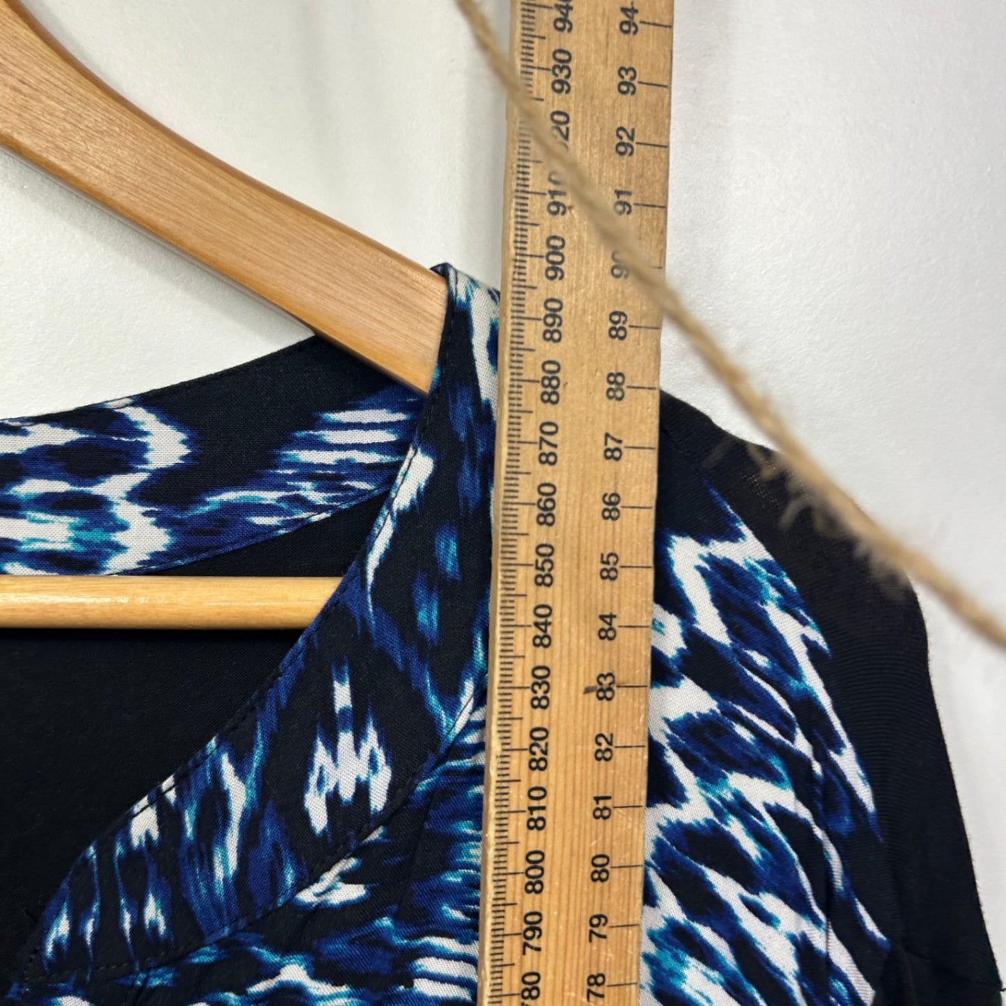 Autograph Tunic Top Size 26 Black Blue Short Sleeve Viscose Blend