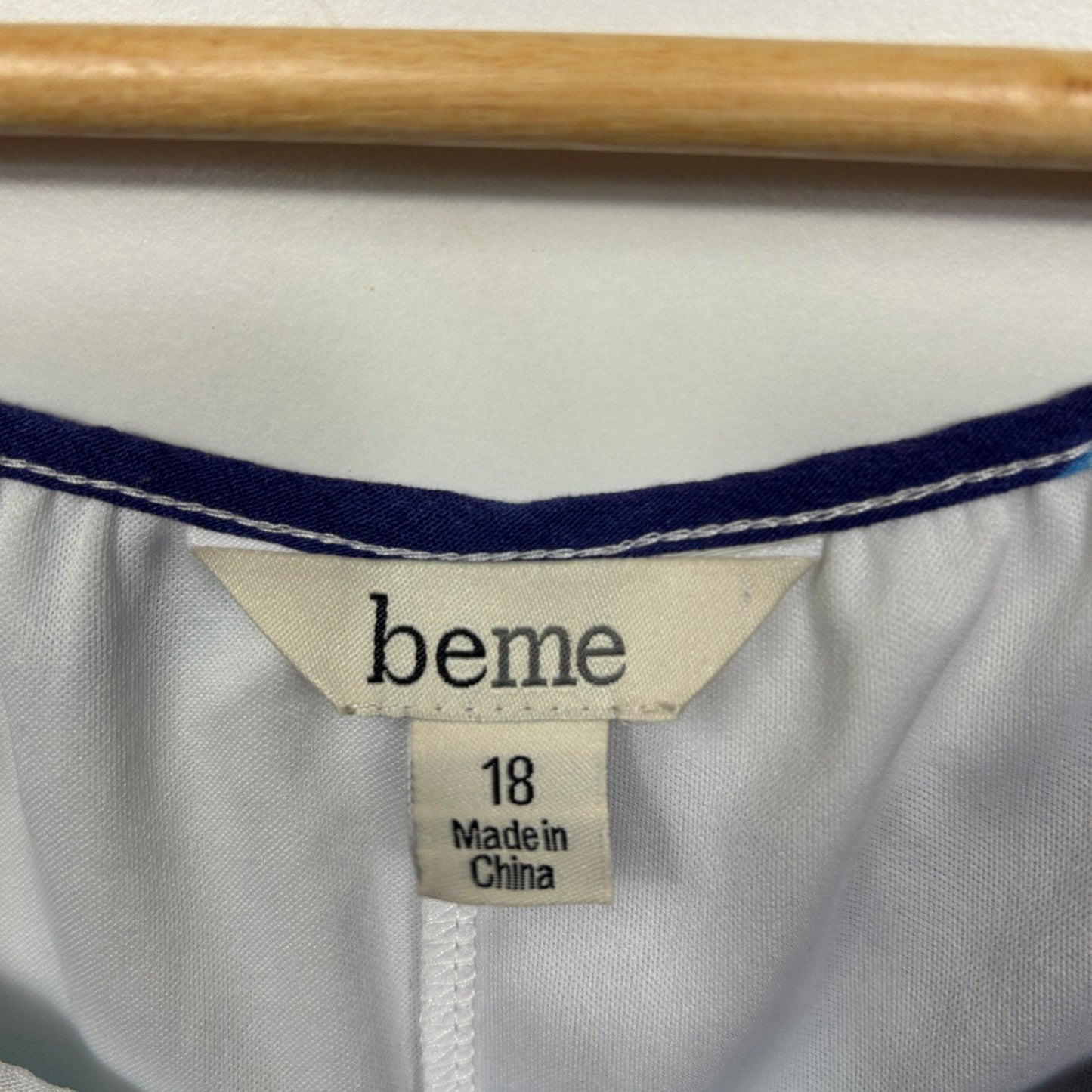 Beme Blouse Top Size 18 Short Sleeve Blue White Lined