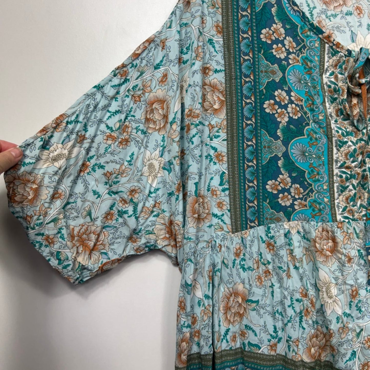 SHEIN Curve Boho Tunic Blouse Size 20 22 4XL Rayon Green Floral