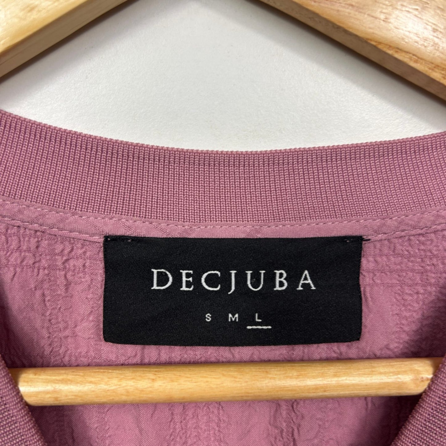 Decjuba Top Size 14 Large Pink Long Sleeve Textured