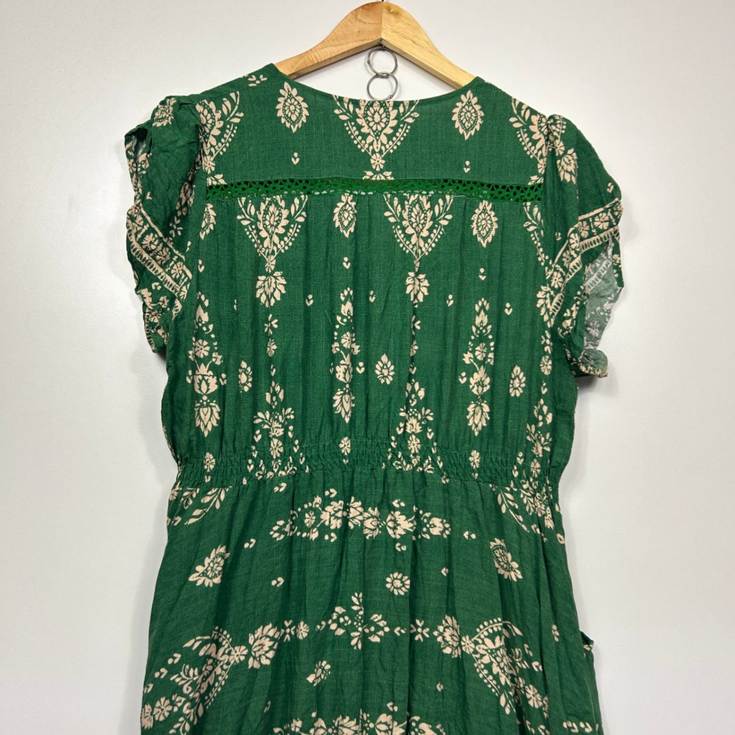 Jaase Boho Maxi Dress Size 20 Green Short Sleeve Long Length Pockets Crochet Trim