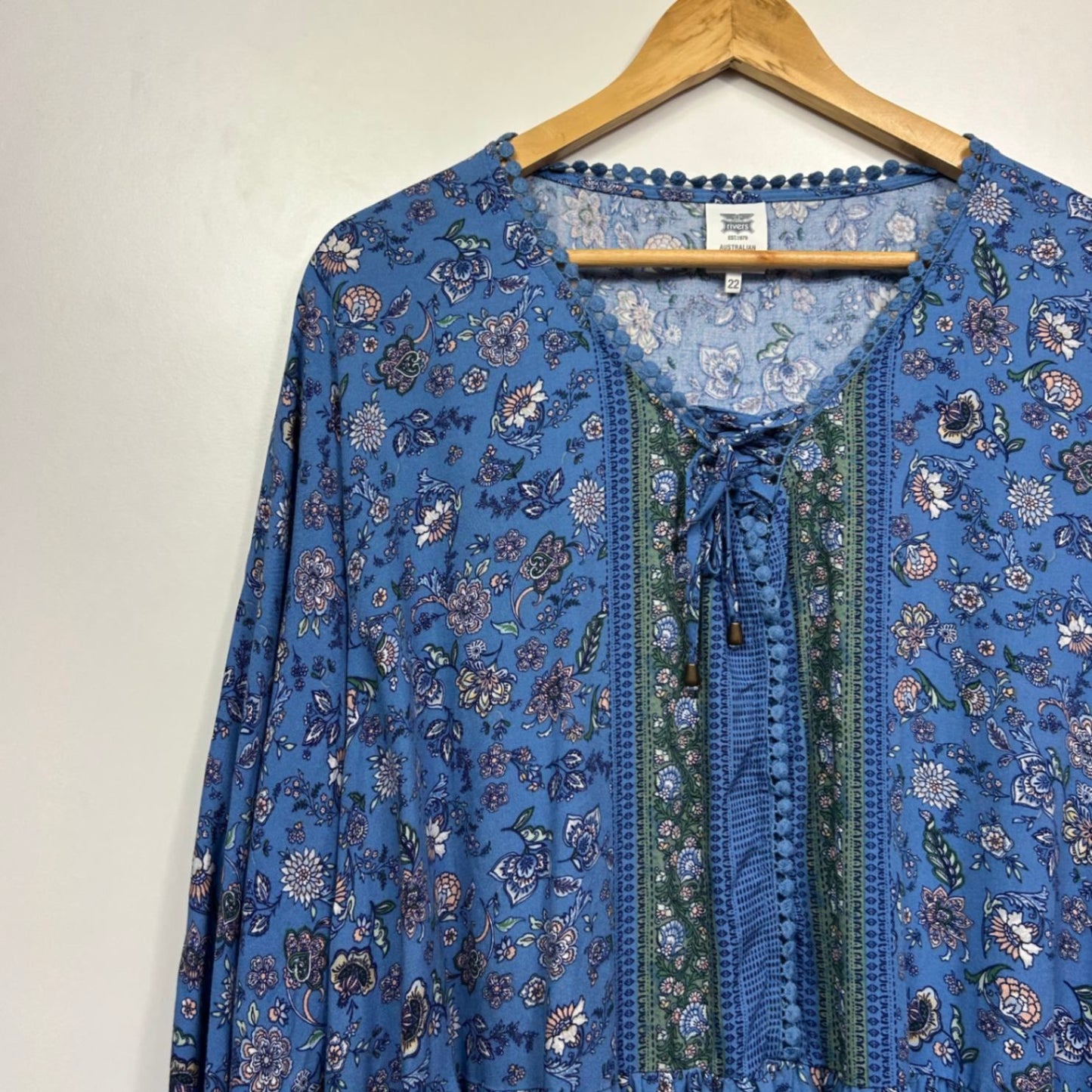 Rivers Boho Top Size 22 Long Sleeve Floral Blue Viscose