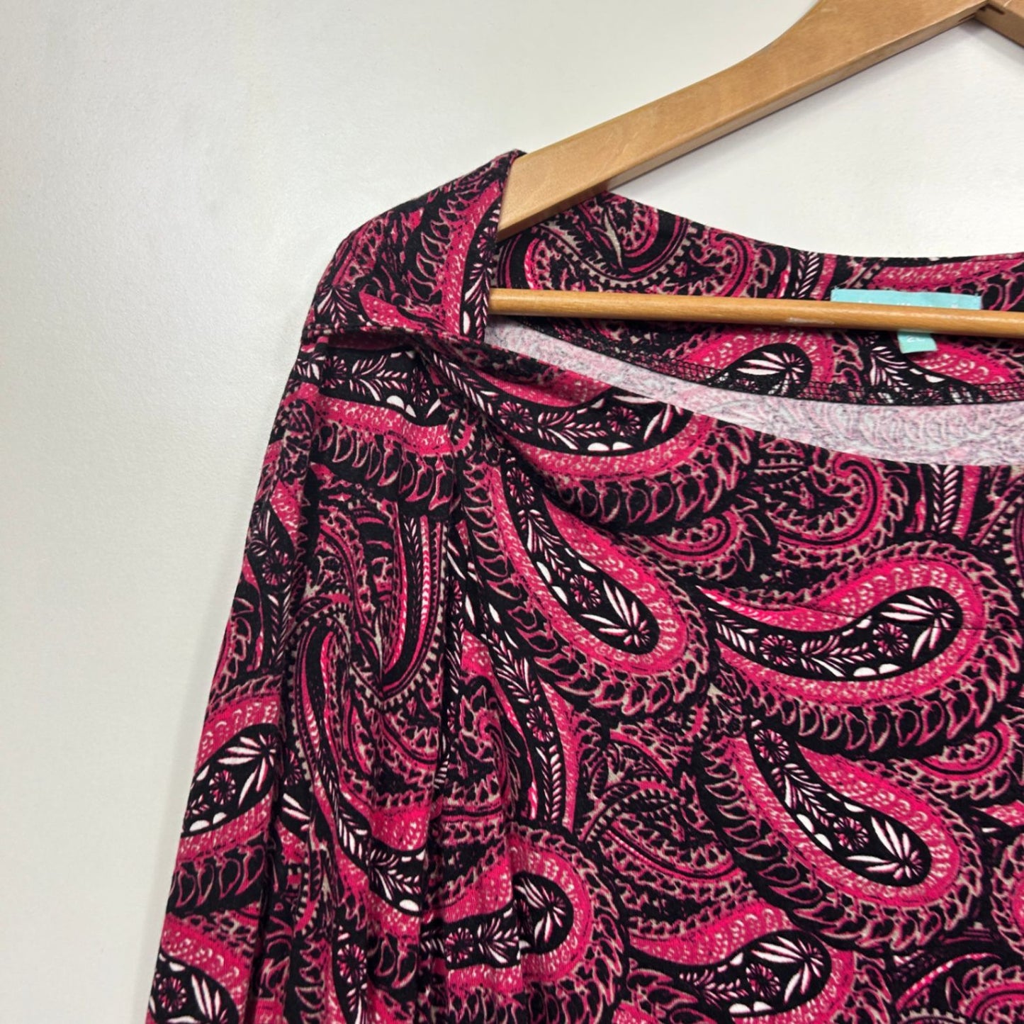 Blue Illusion Top Size 18 2XL Long Sleeve Paisley Print Viscose Black Pink