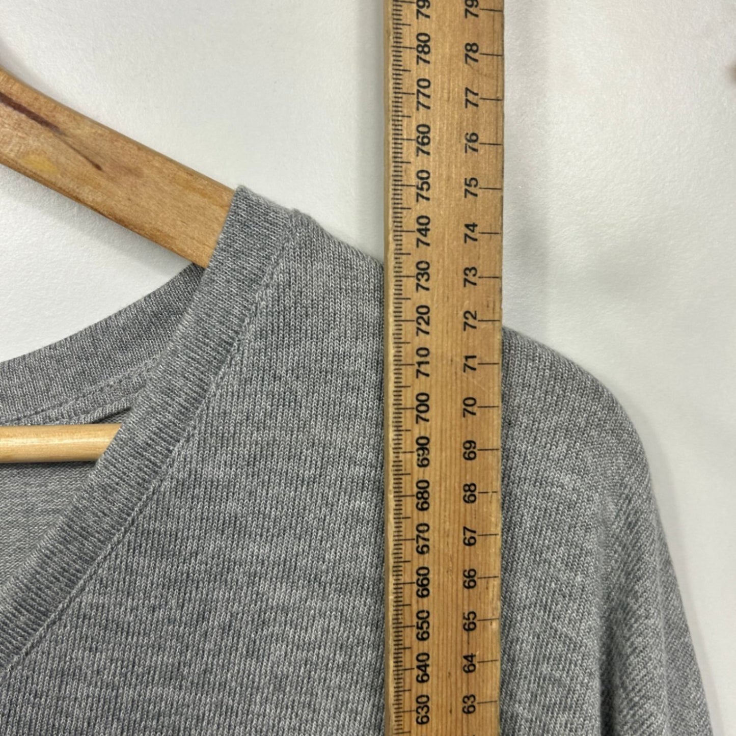 Seed Heritage Size 16 18 Grey V-Neck Long Sleeve Relaxed Fit Lightweight Top Jumper