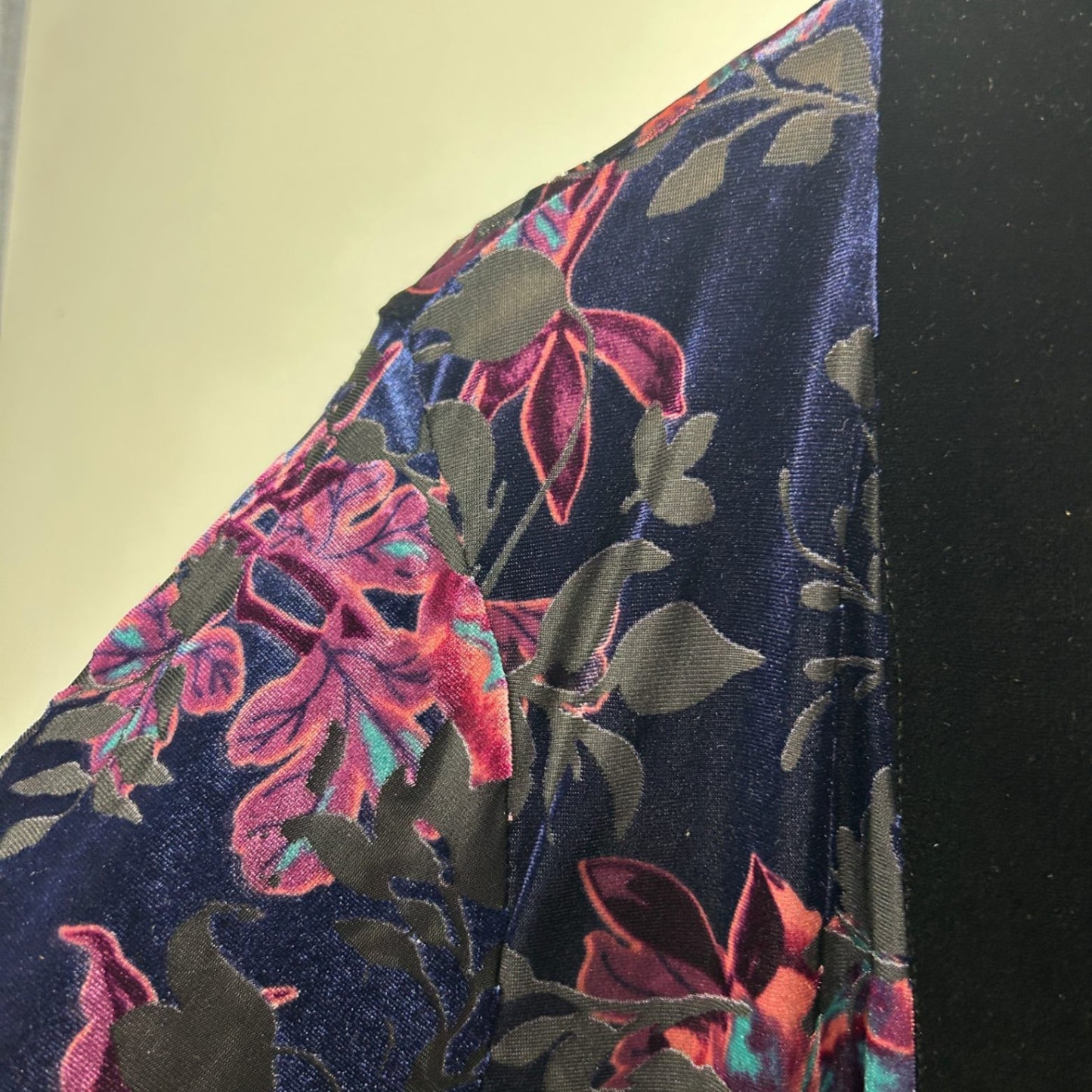 Millers Velvet Top Jacket Size 14 Black Floral Multicoloured Long Sleeve Boho