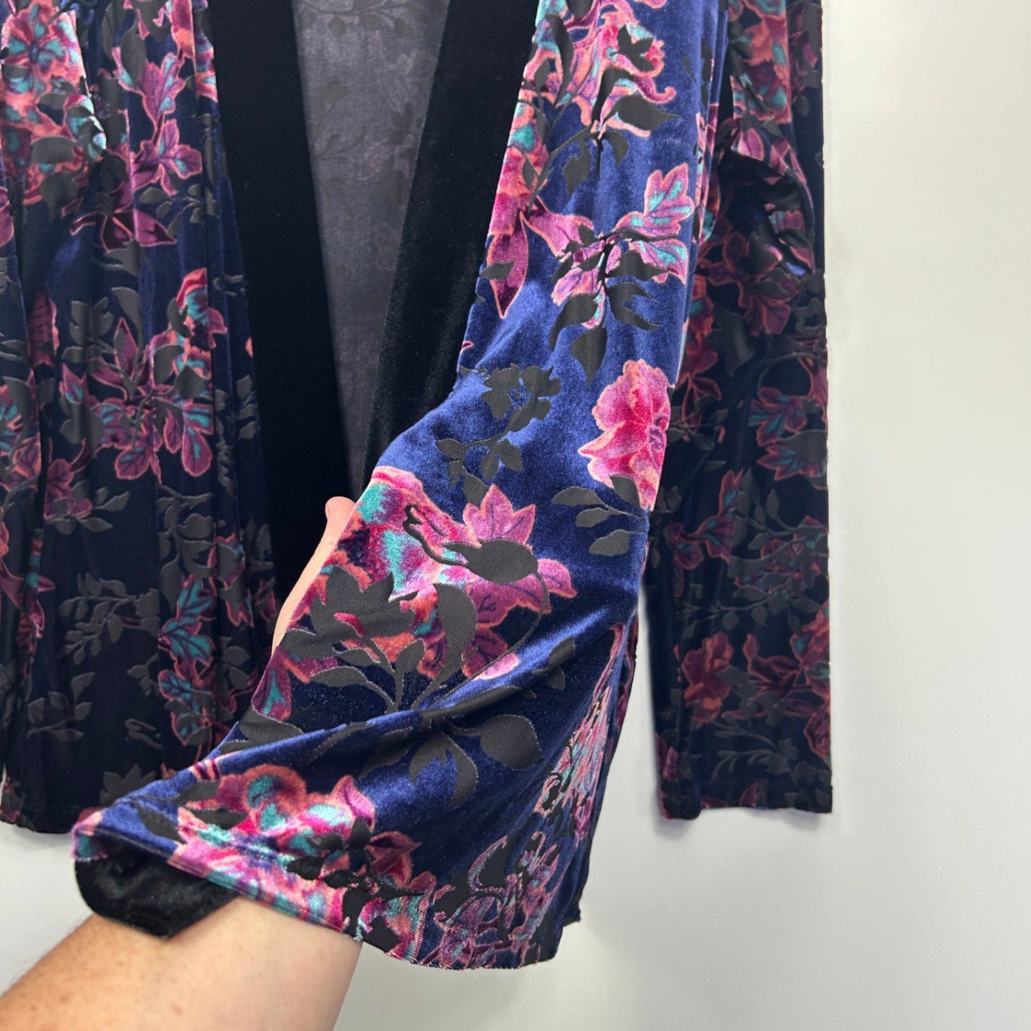 Millers Velvet Top Jacket Size 14 Black Floral Multicoloured Long Sleeve Boho
