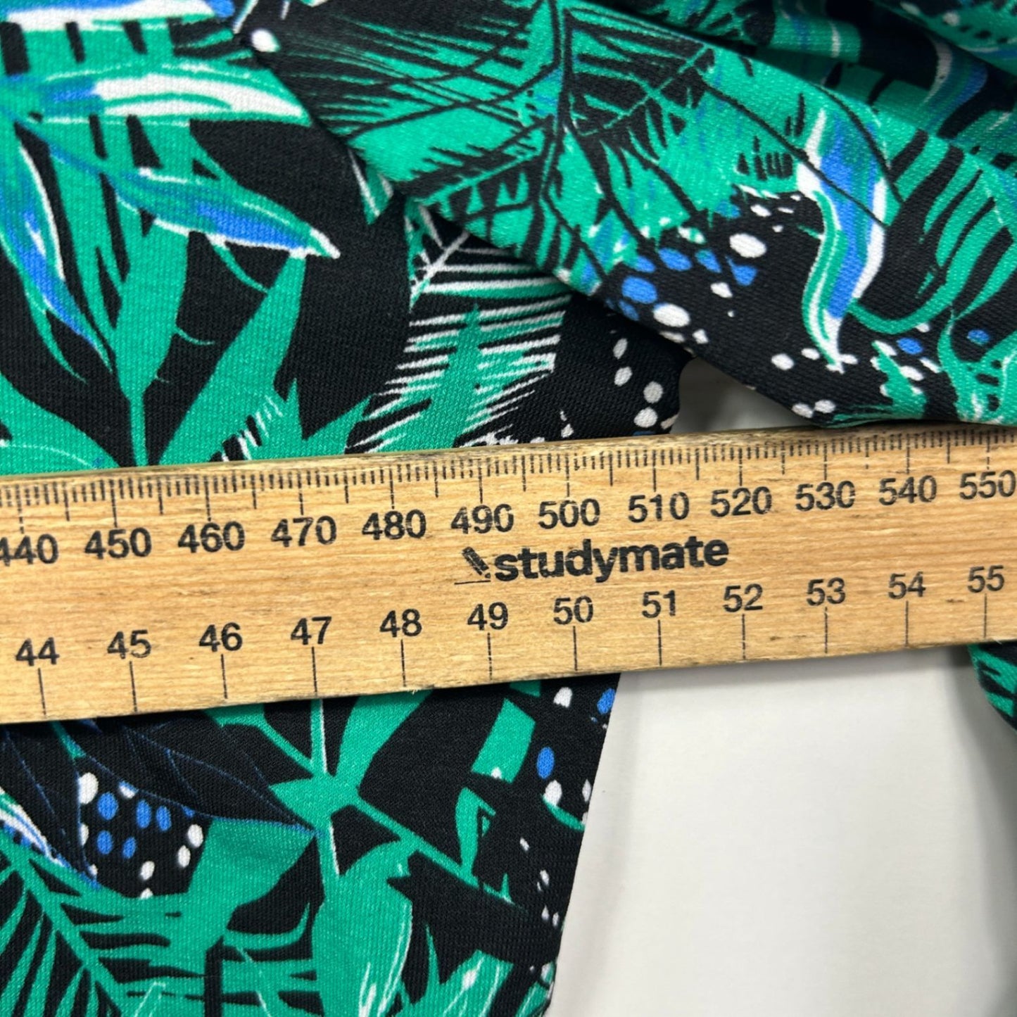 Regatta Top Size 14 Green Long Sleeve Floral Leaf Print