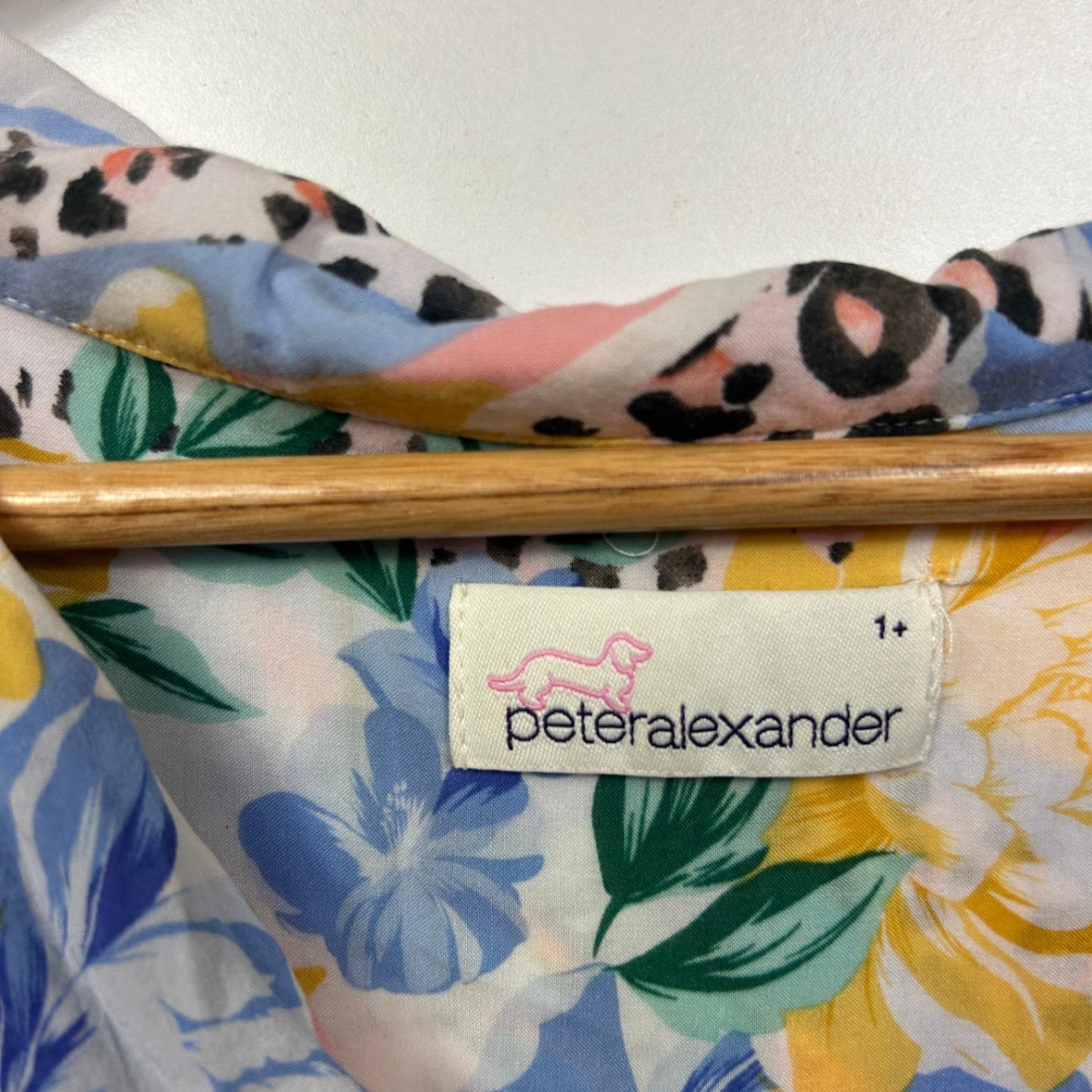 Peter Alexander Women’s Size 1+ (16-18) Floral Pyjama Top Button Up Sleepwear PJ
