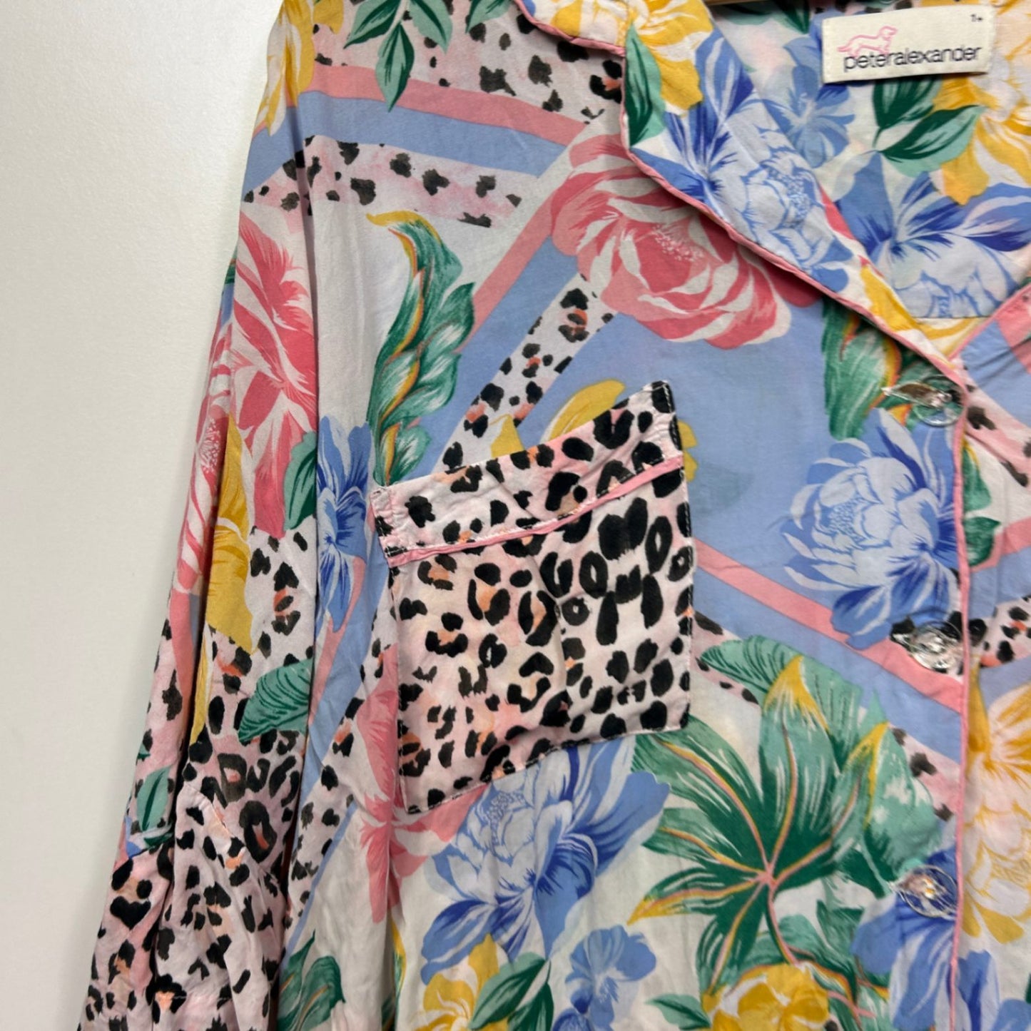 Peter Alexander Women’s Size 1+ (16-18) Floral Pyjama Top Button Up Sleepwear PJ