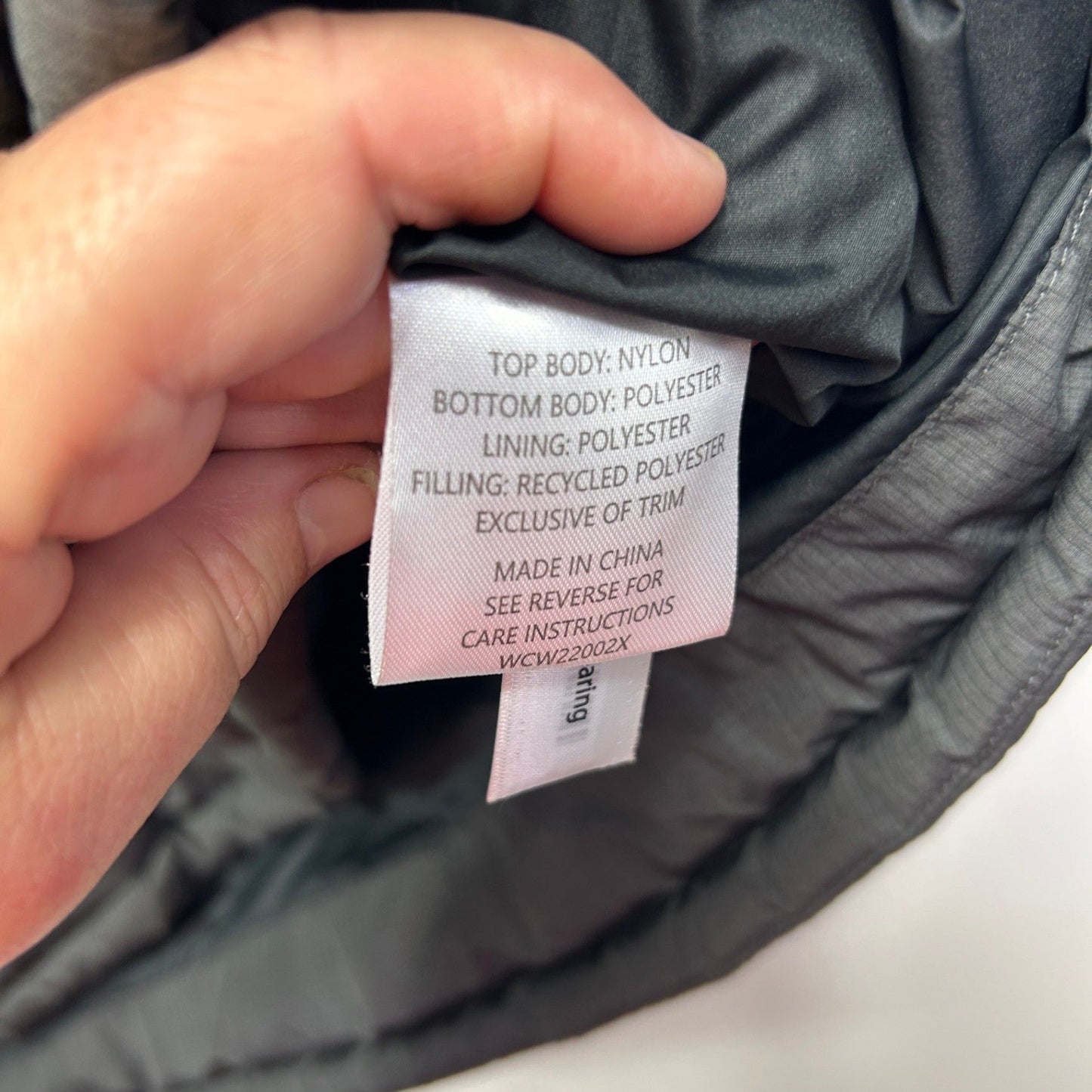 CAPE Grey Black Puffer Vest Hooded Sleeveless Outdoor Pockets Size 20 Plus