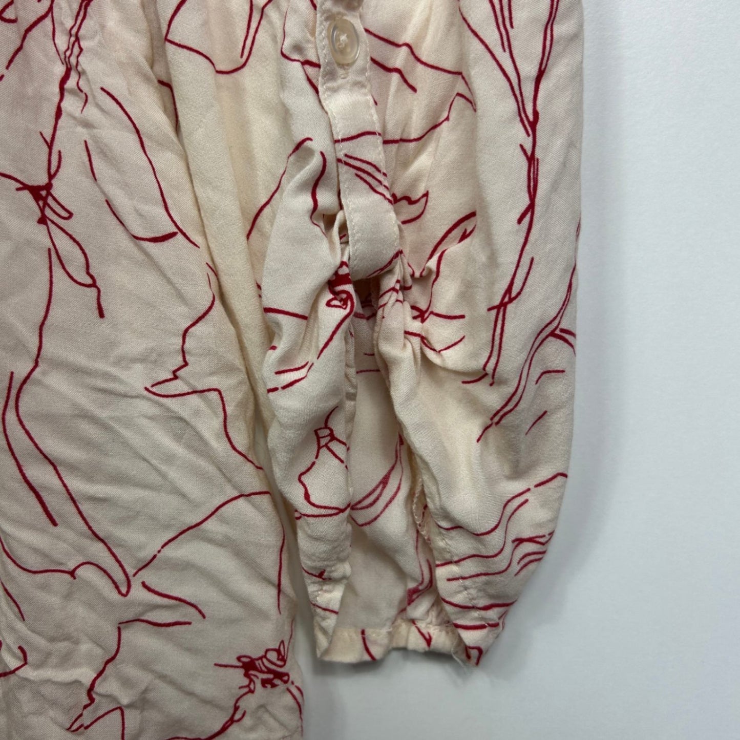Bossini Top Blouse Size 16 XL Beige Red Floral Outline Print