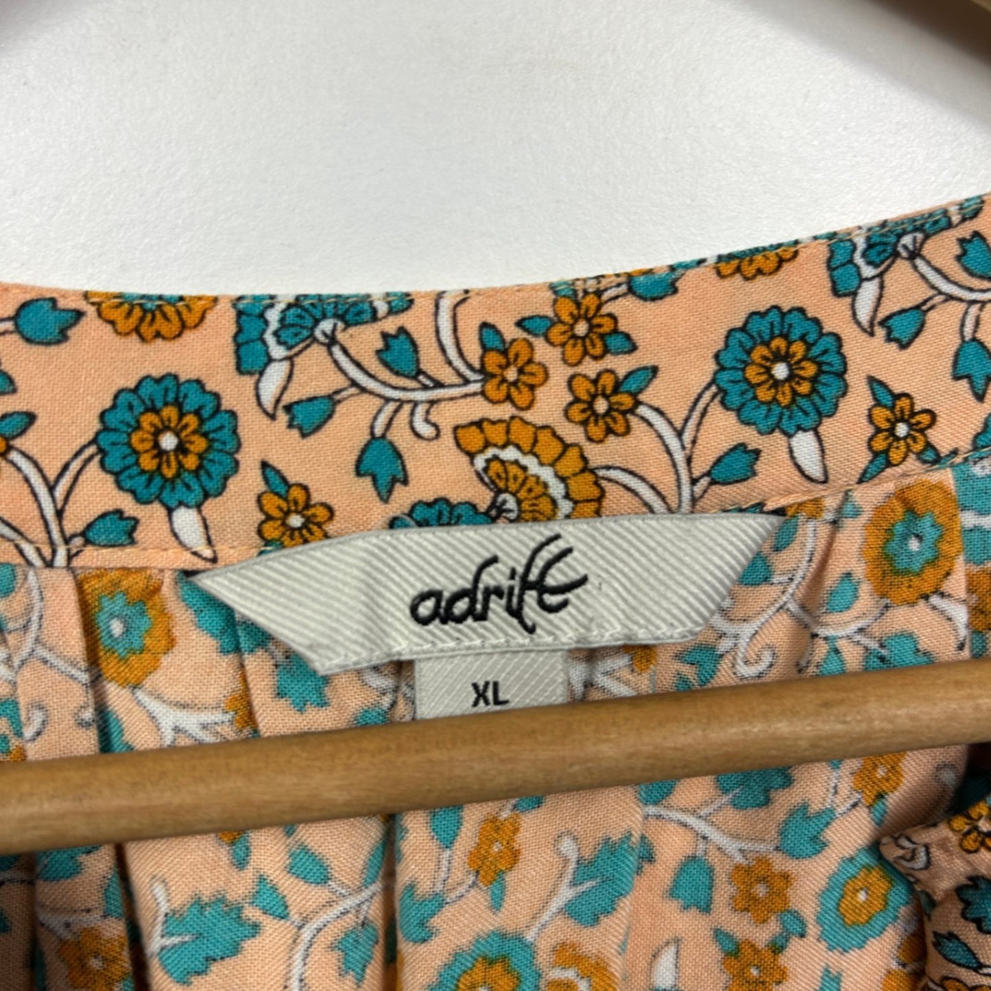 Adrift Boho Top Size 16 XL Long Sleeve Floral Multicoloured Rayon