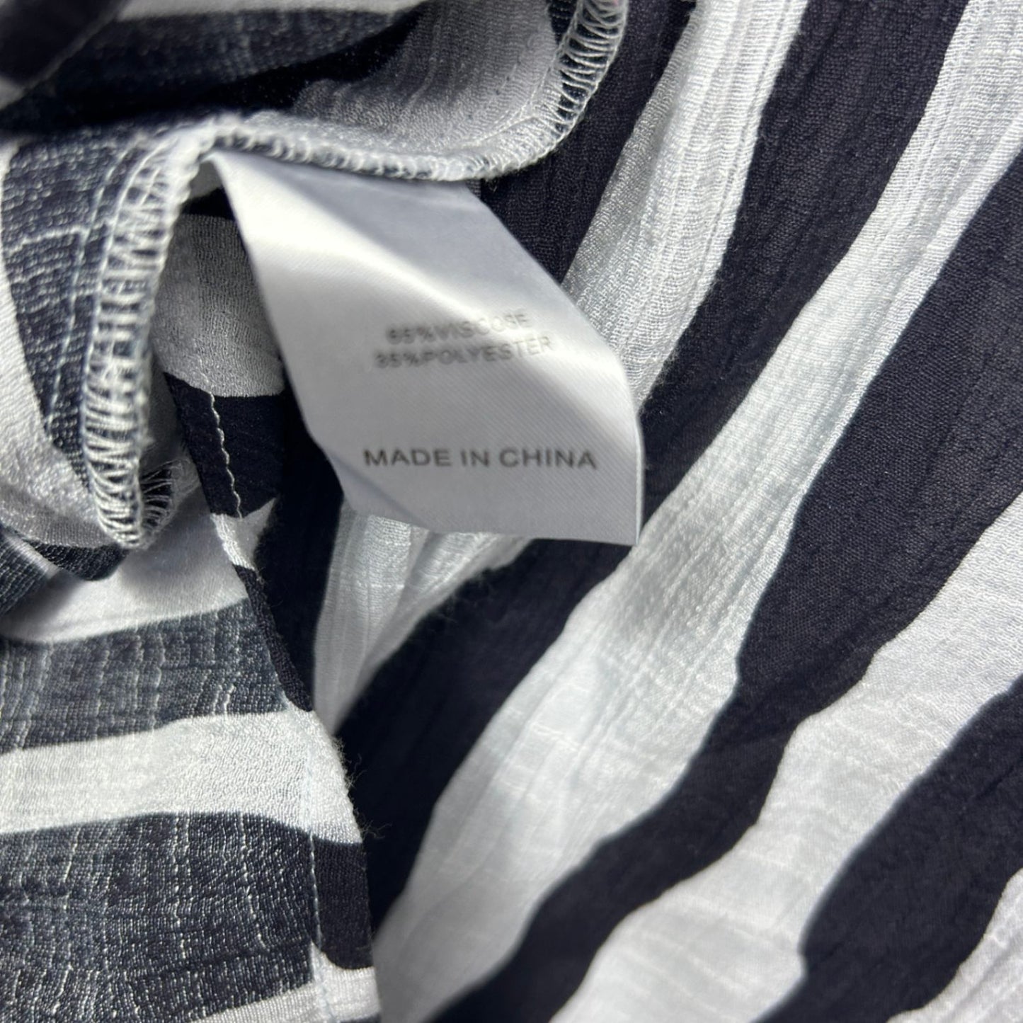 Virtuelle Black White Long Sleeve Striped Shirt Blouse Top Size 20 Pockets